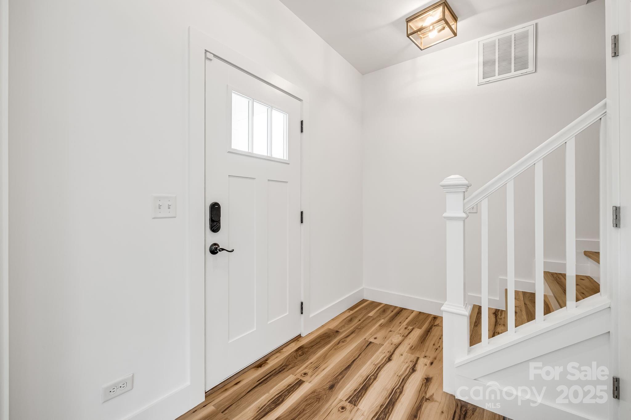 523 Shepherd Street
