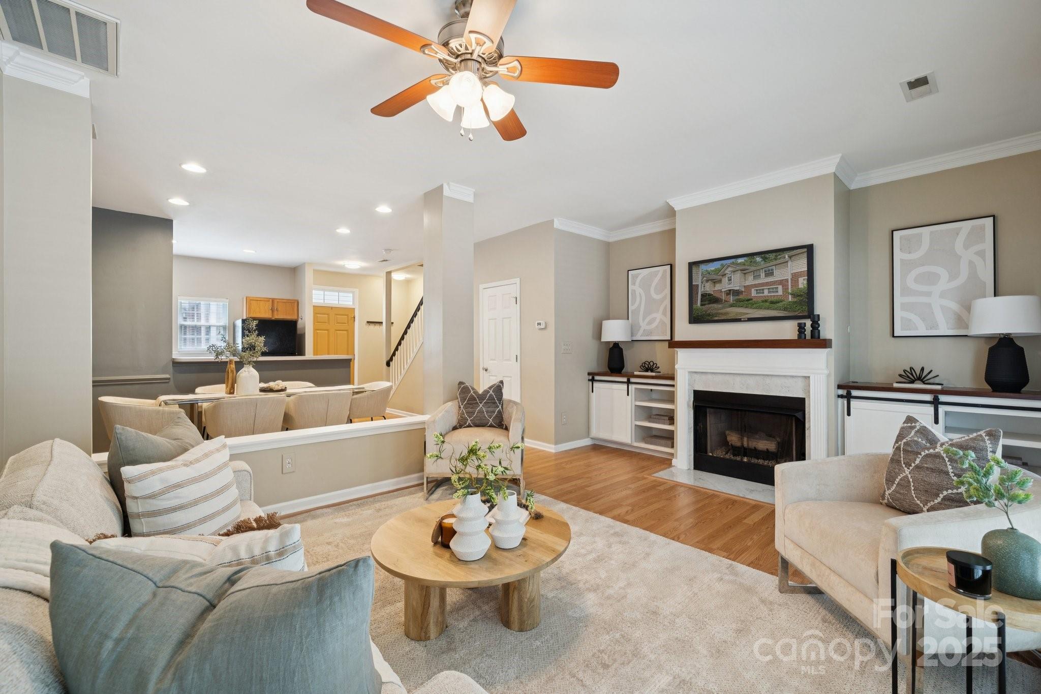 3043 Uxbridge Woods Court