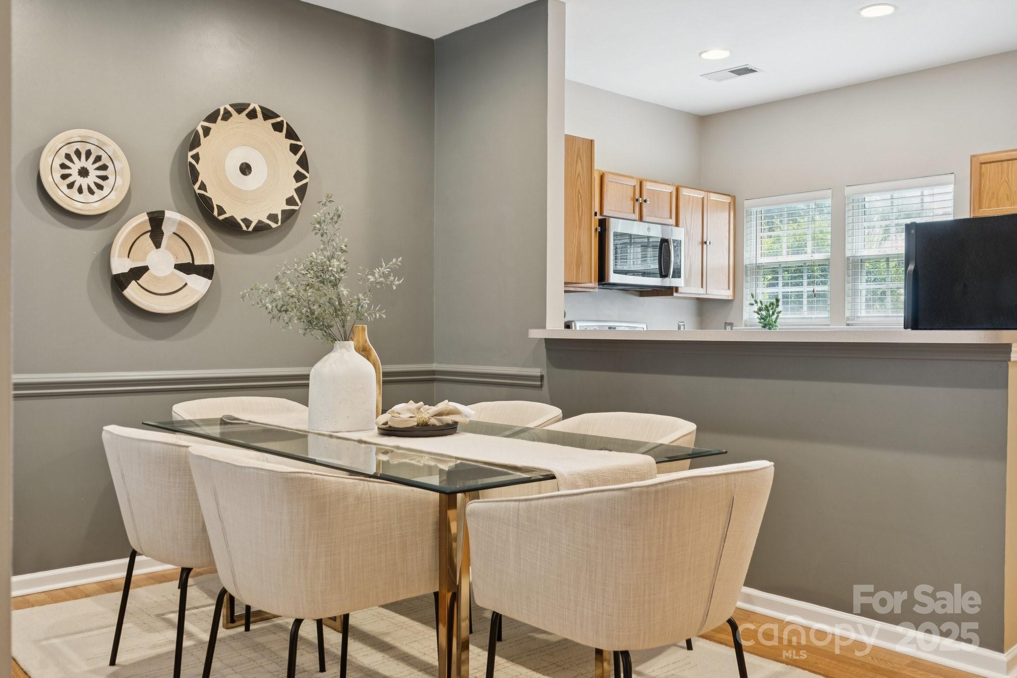 3043 Uxbridge Woods Court