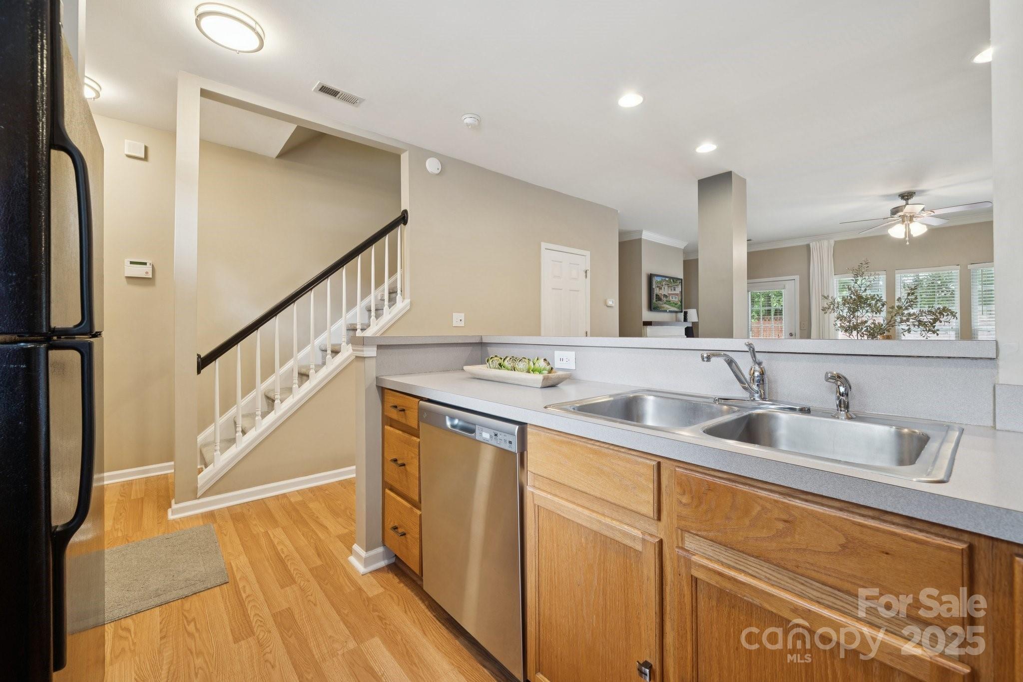 3043 Uxbridge Woods Court