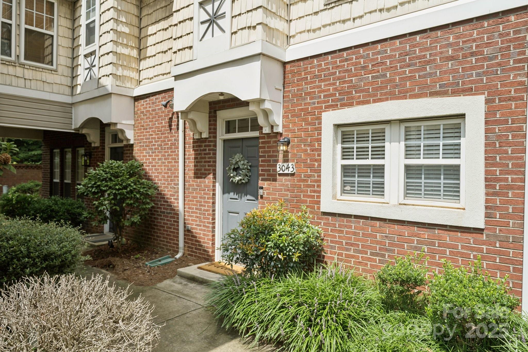 3043 Uxbridge Woods Court