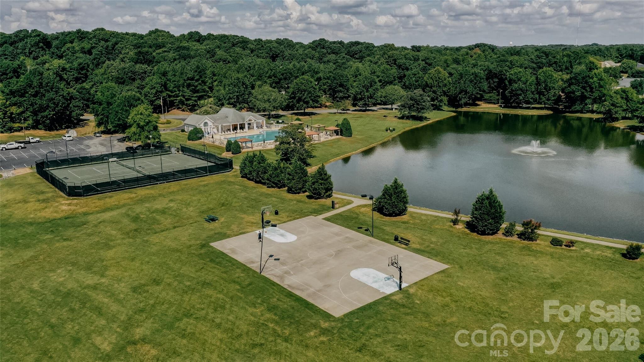 1022 Canopy Drive
