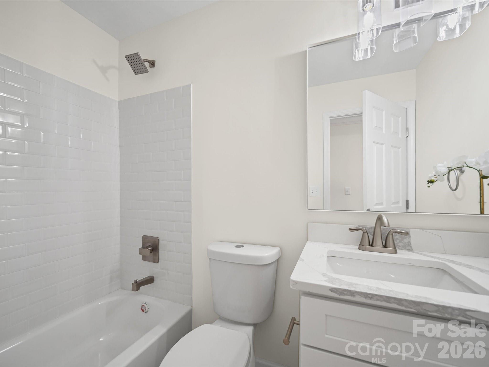1022 Canopy Drive