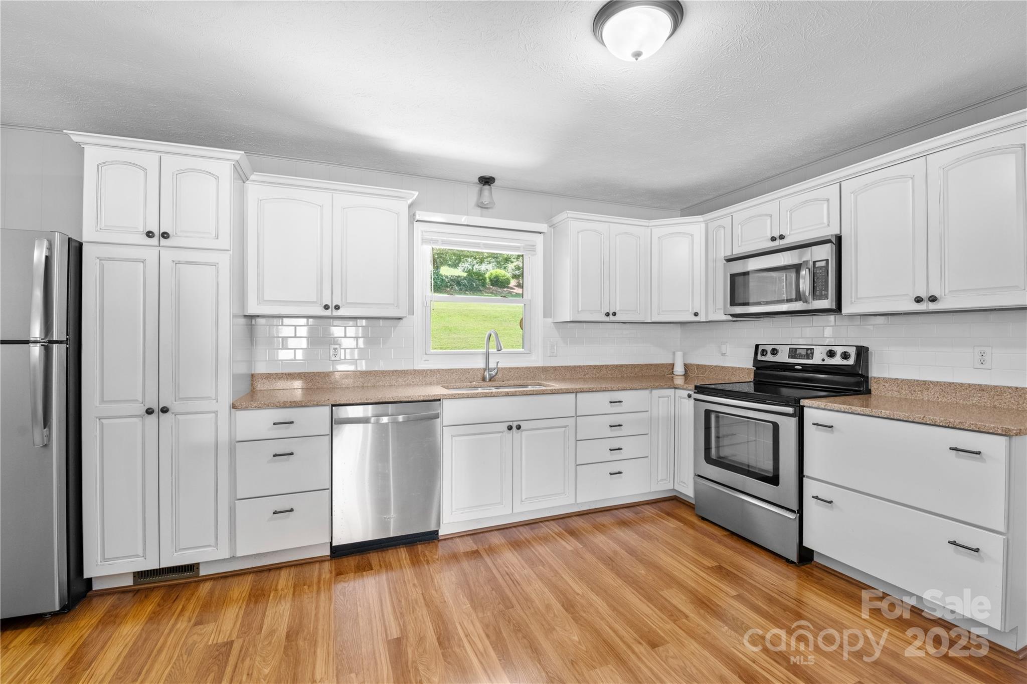 111 Curtis Creek Road