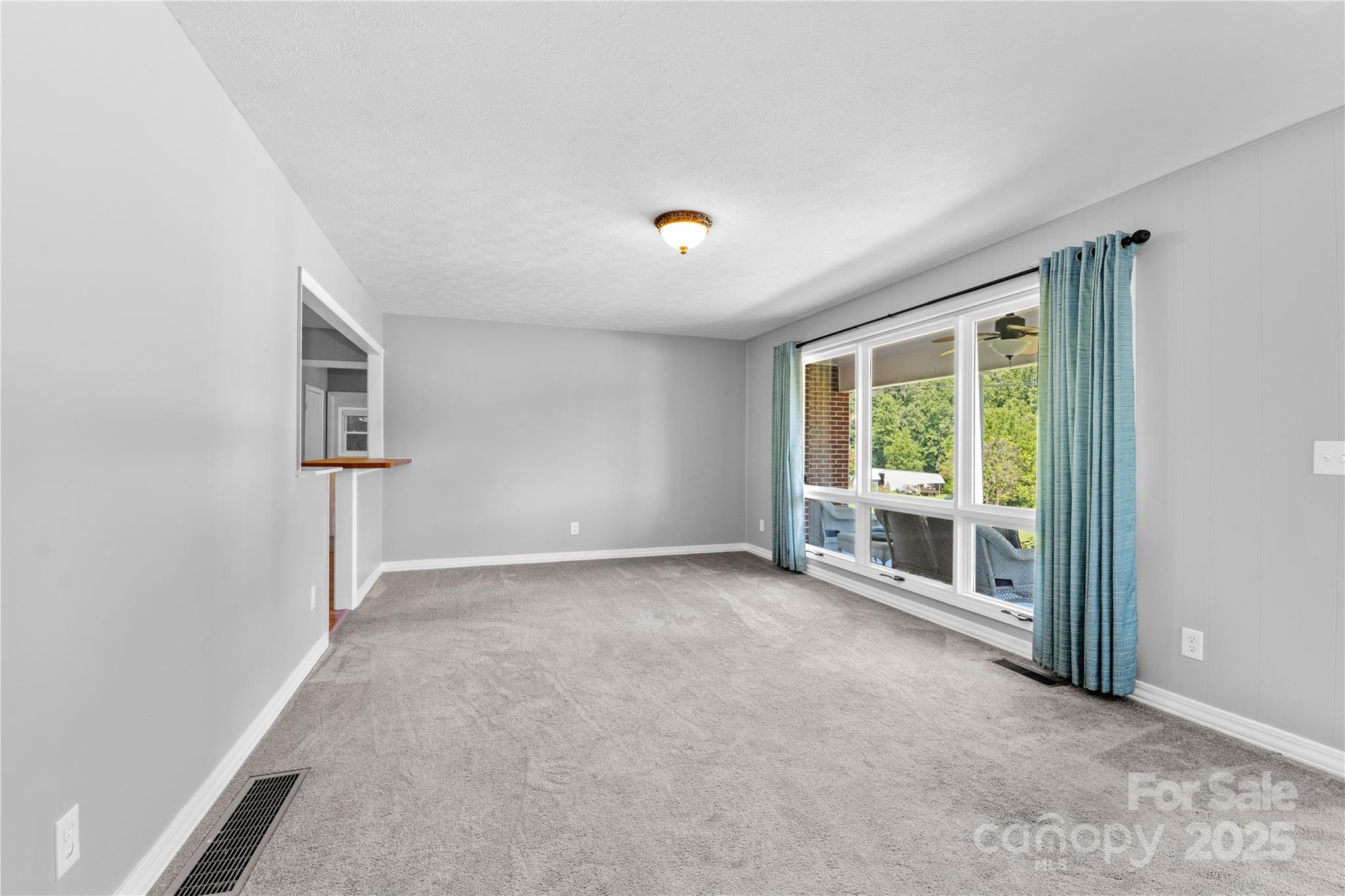 111 Curtis Creek Road