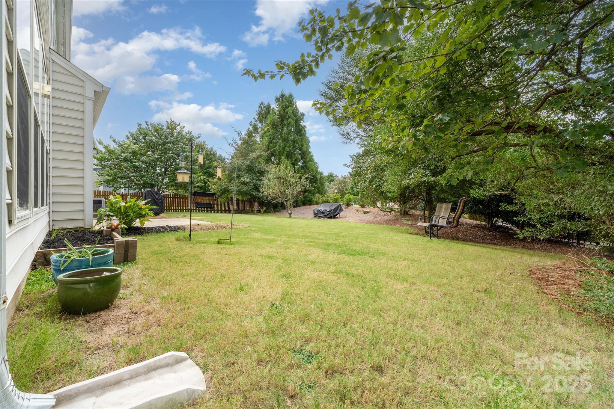 7633 Rathburn Lane