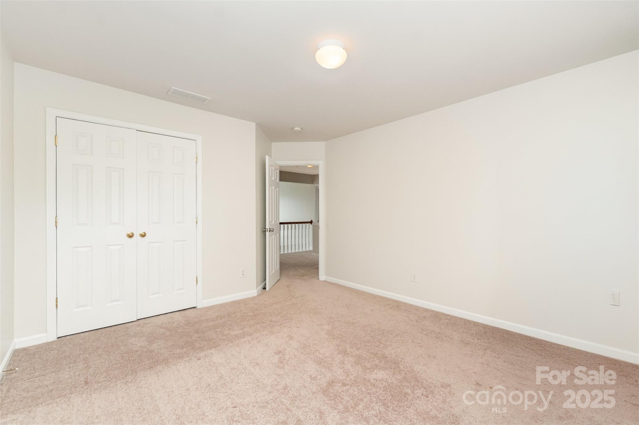 7633 Rathburn Lane