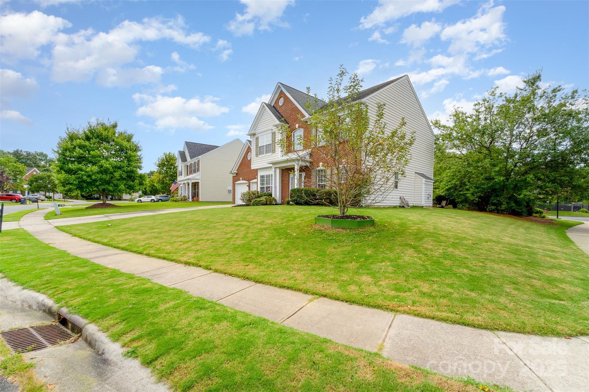 7633 Rathburn Lane