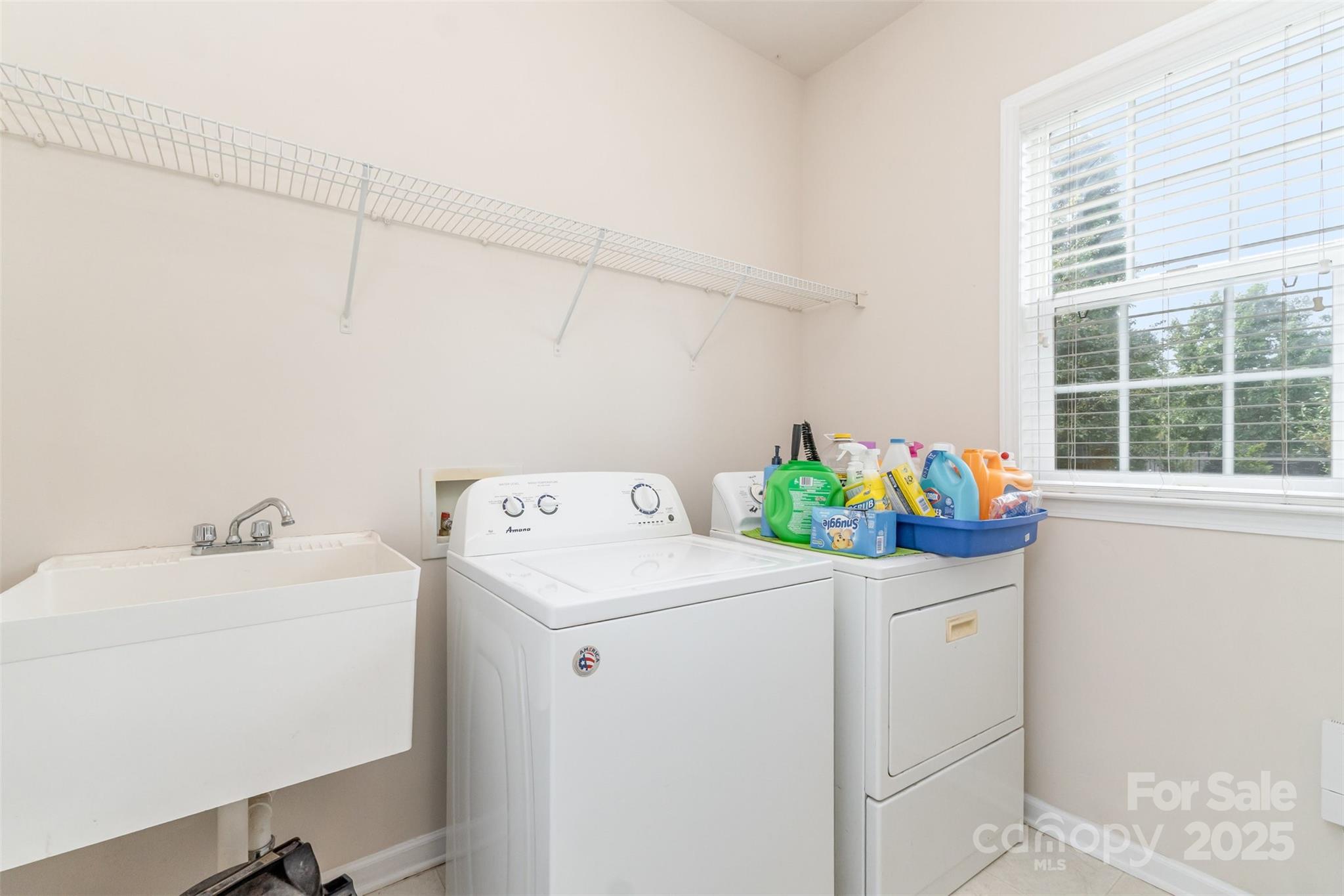 7633 Rathburn Lane