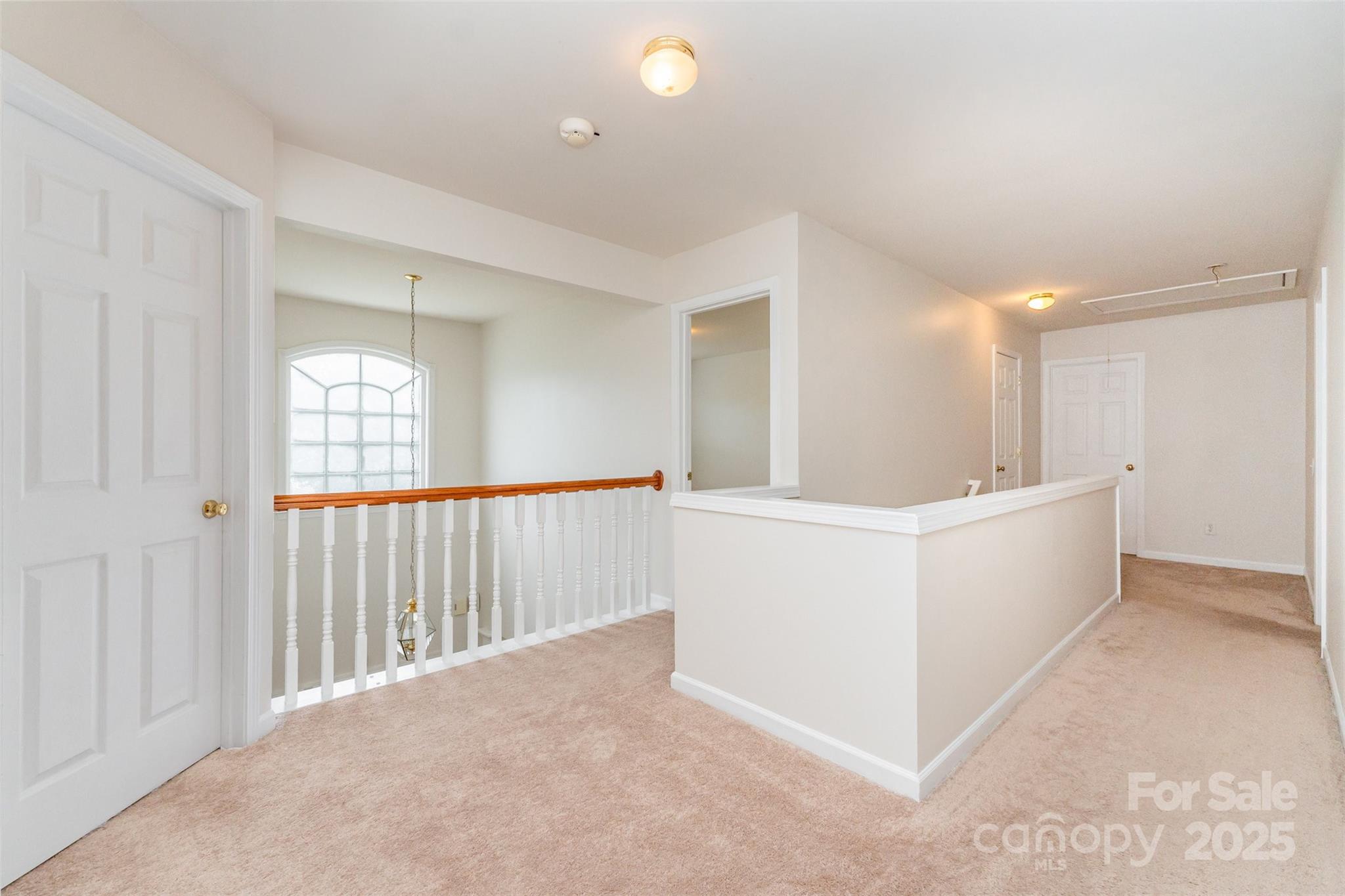 7633 Rathburn Lane