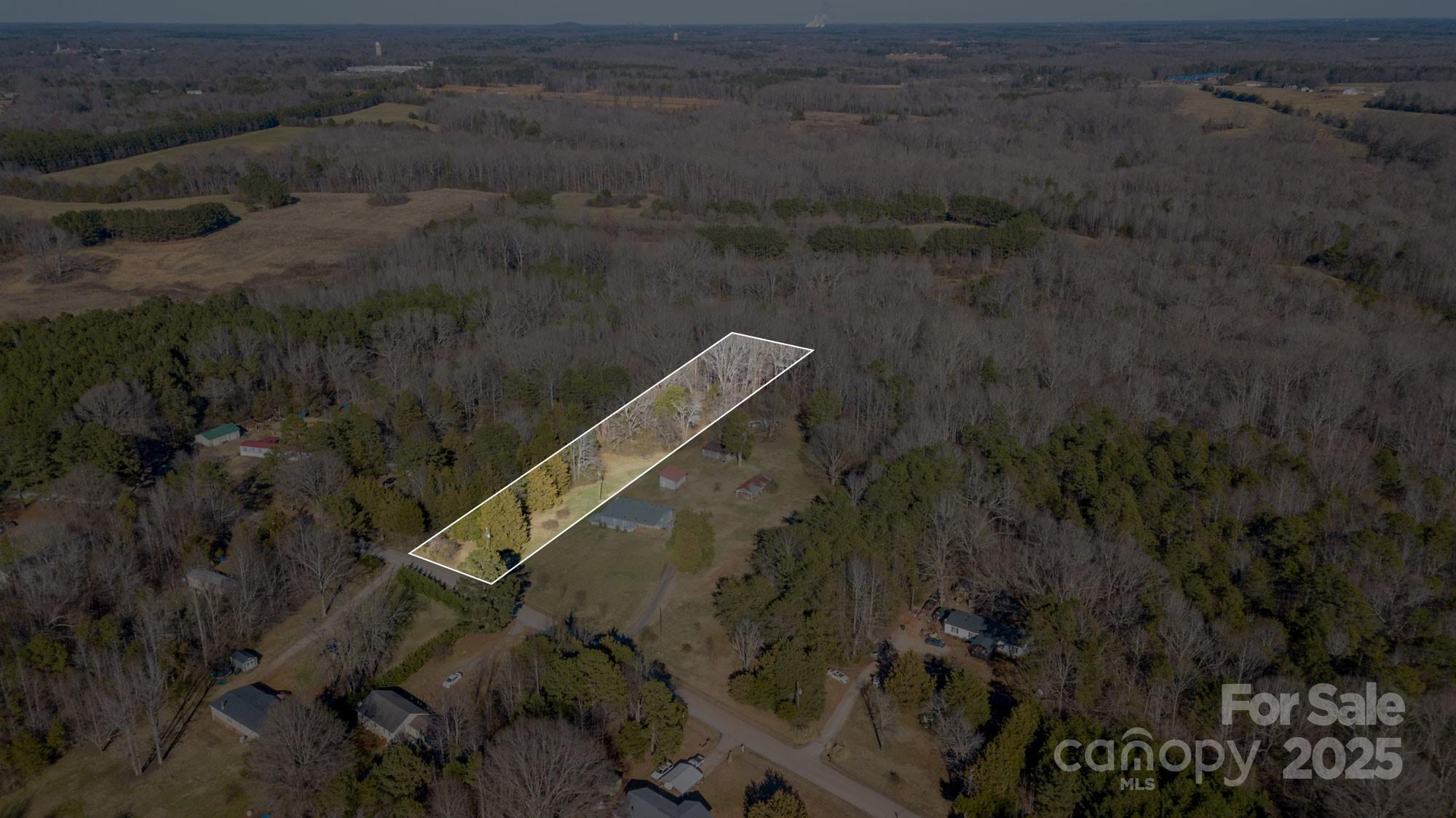 1408 Old Puckett Place