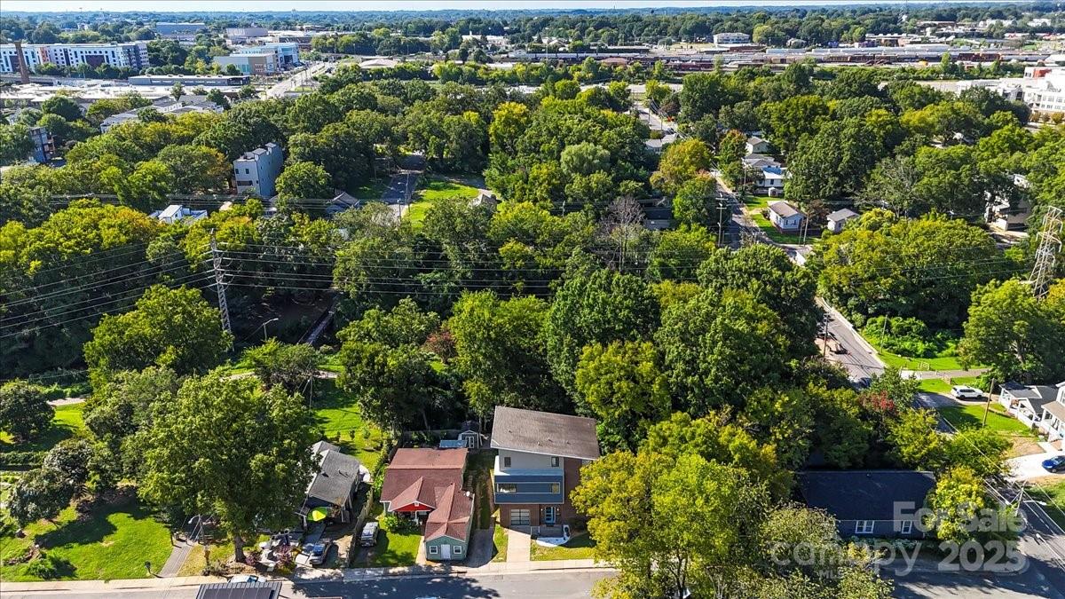 1409 N Alexander Street