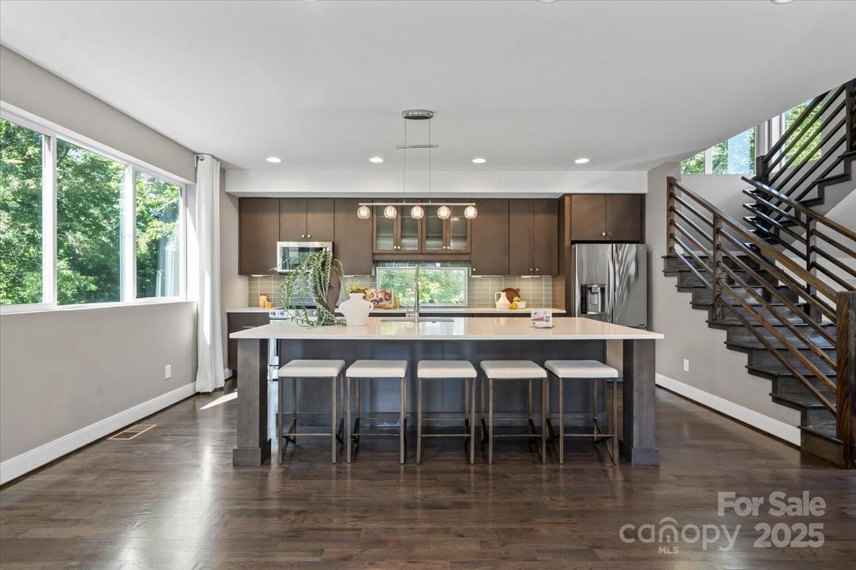 1409 N Alexander Street