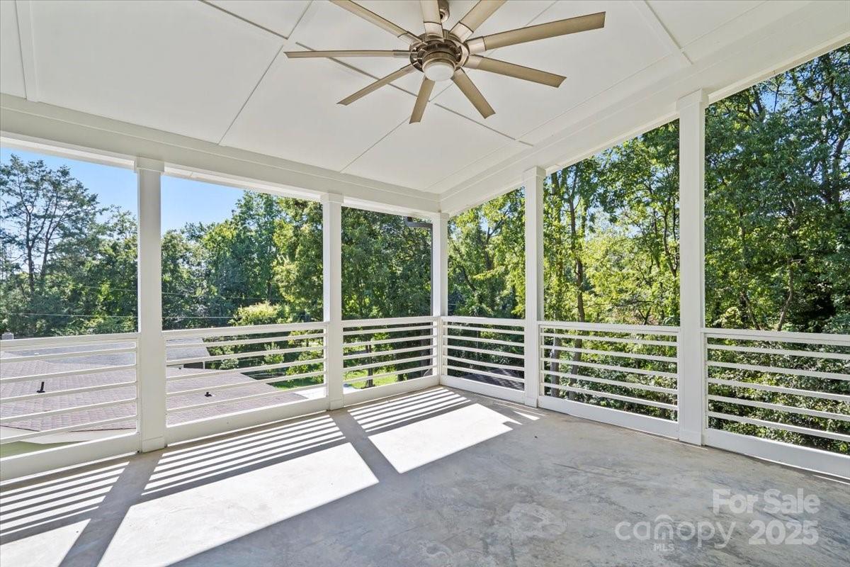 1409 N Alexander Street