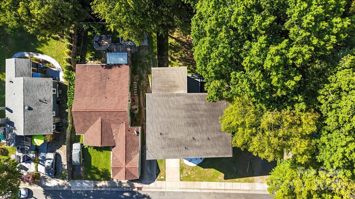 1409 N Alexander Street