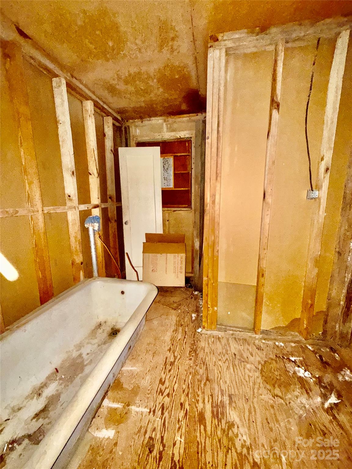 201 St Michael Avenue