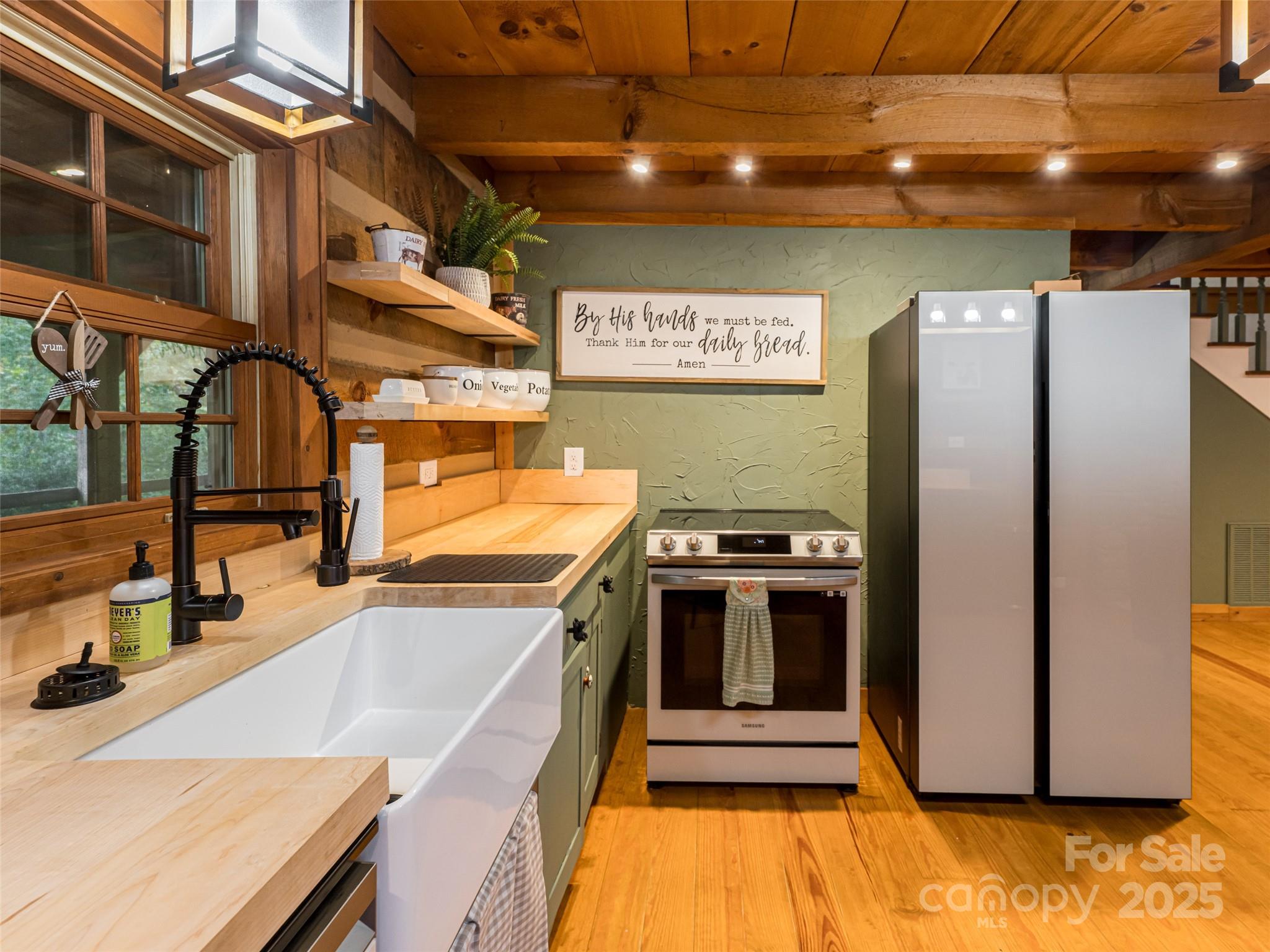 1229 Upper Brush Creek Road