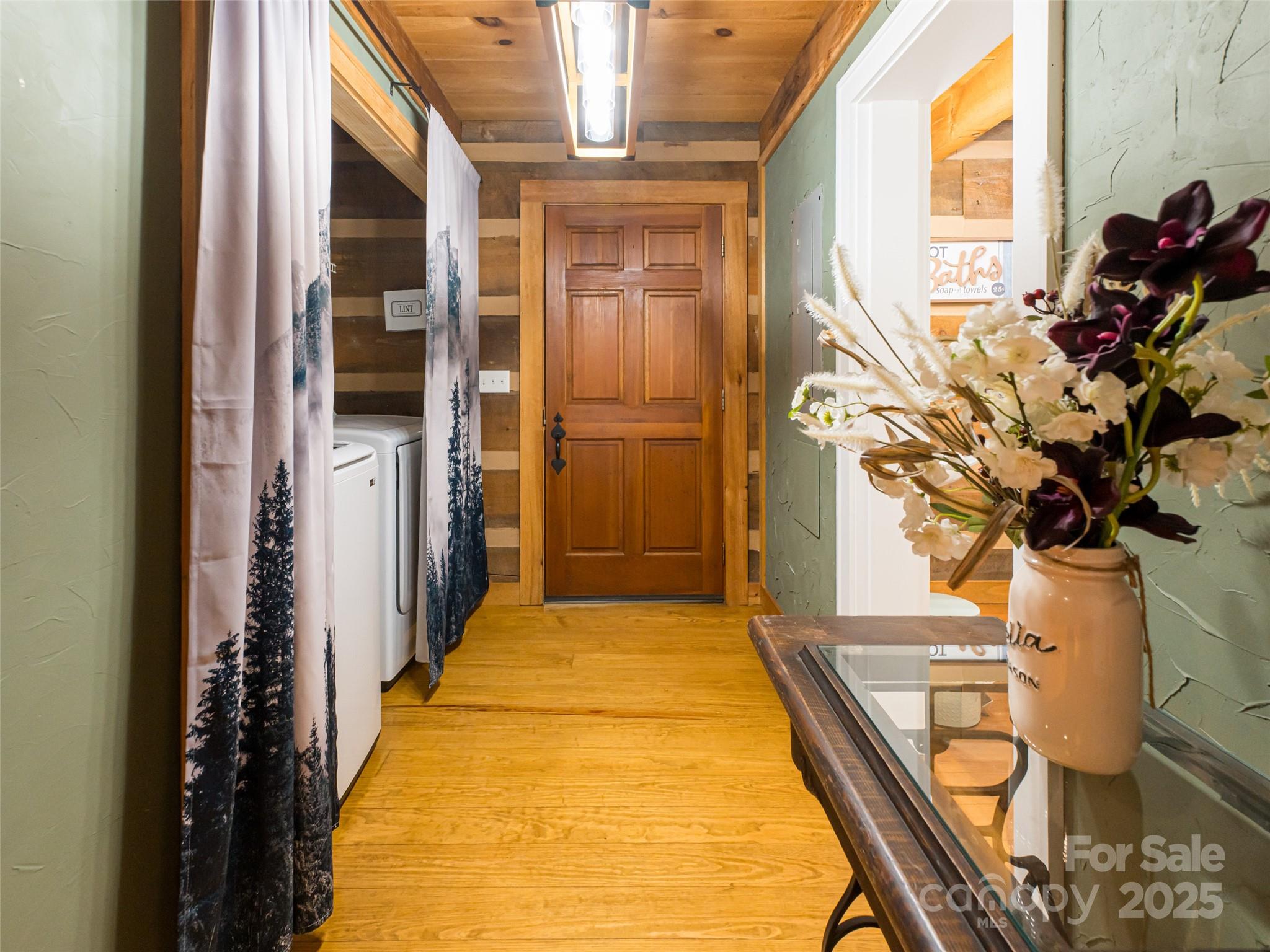 1229 Upper Brush Creek Road