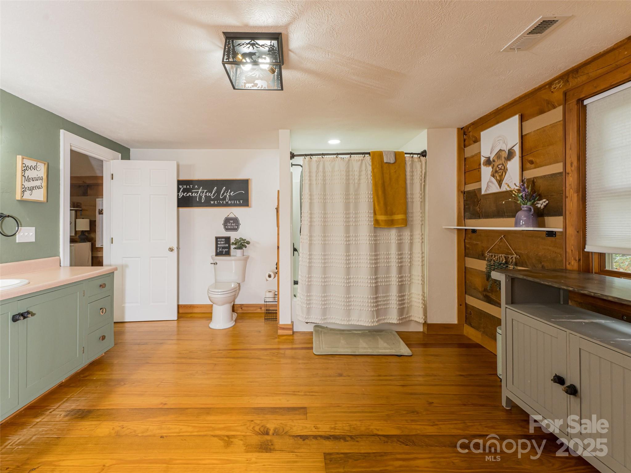 1229 Upper Brush Creek Road