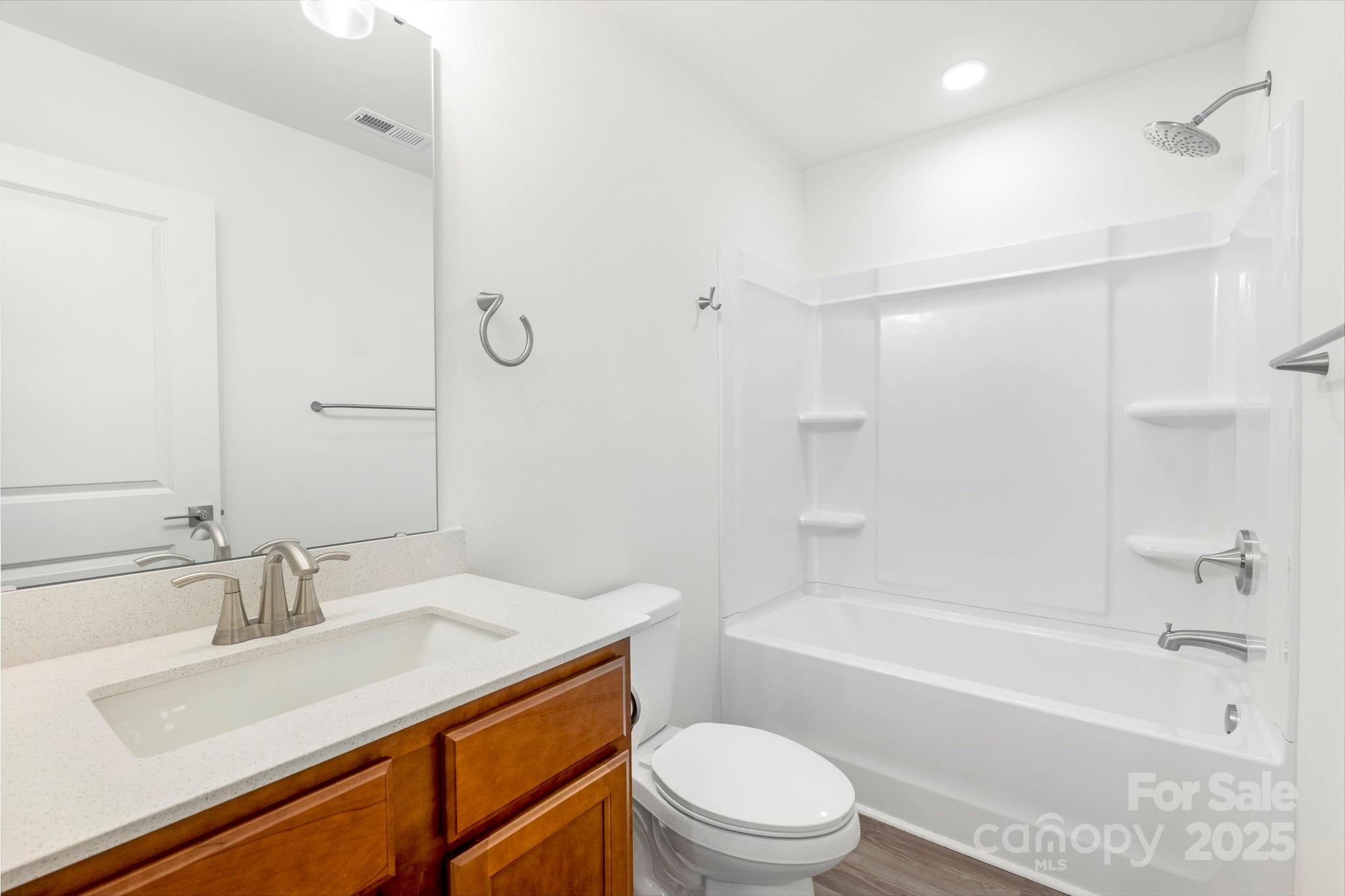 11213 Redcoat Hill Lane