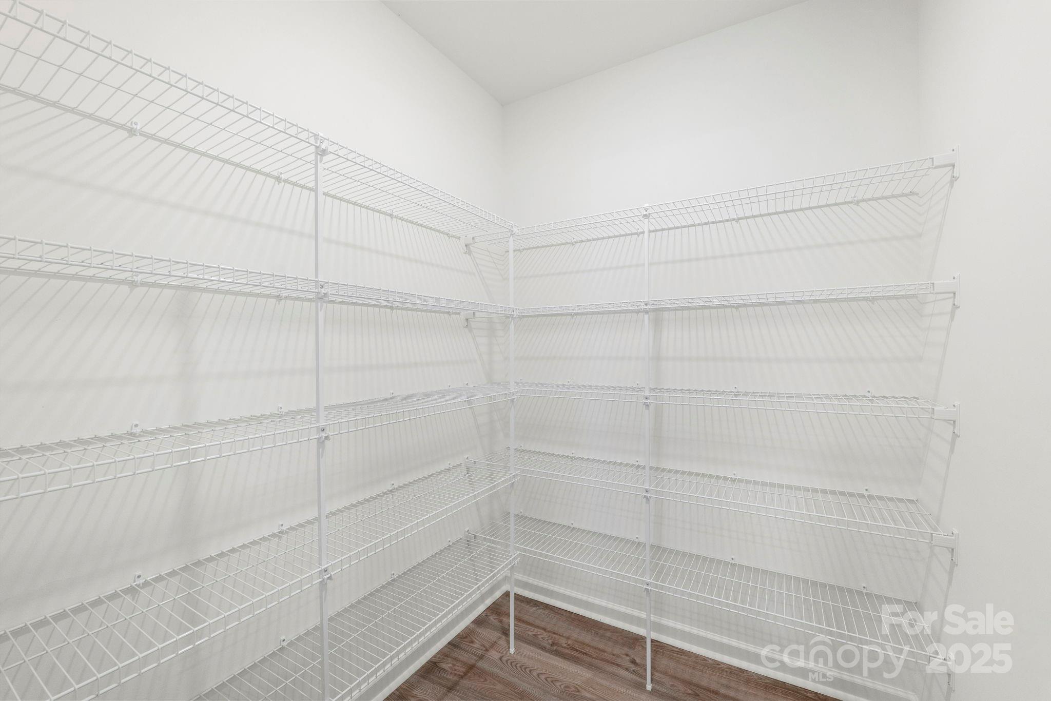 11213 Redcoat Hill Lane