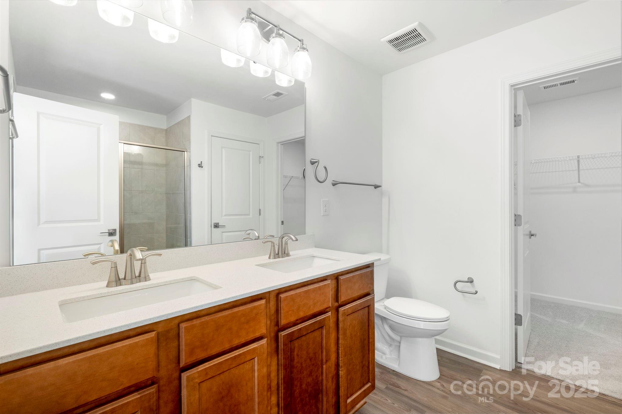 11213 Redcoat Hill Lane