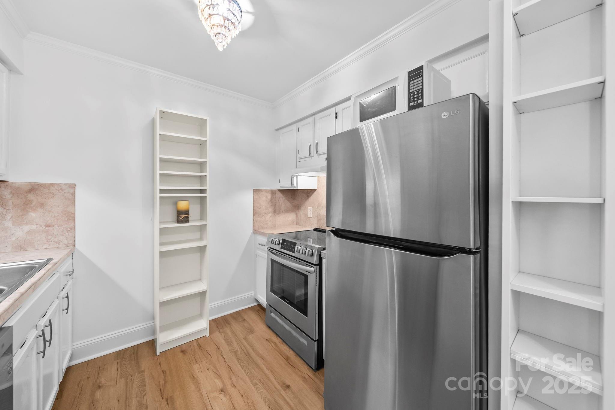 3147 Heathstead Place