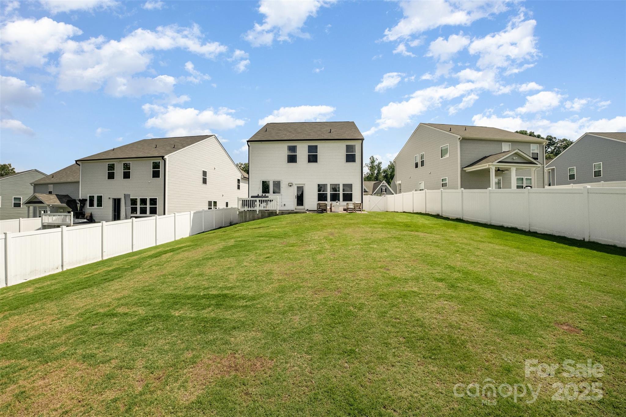 1118 Overland Drive