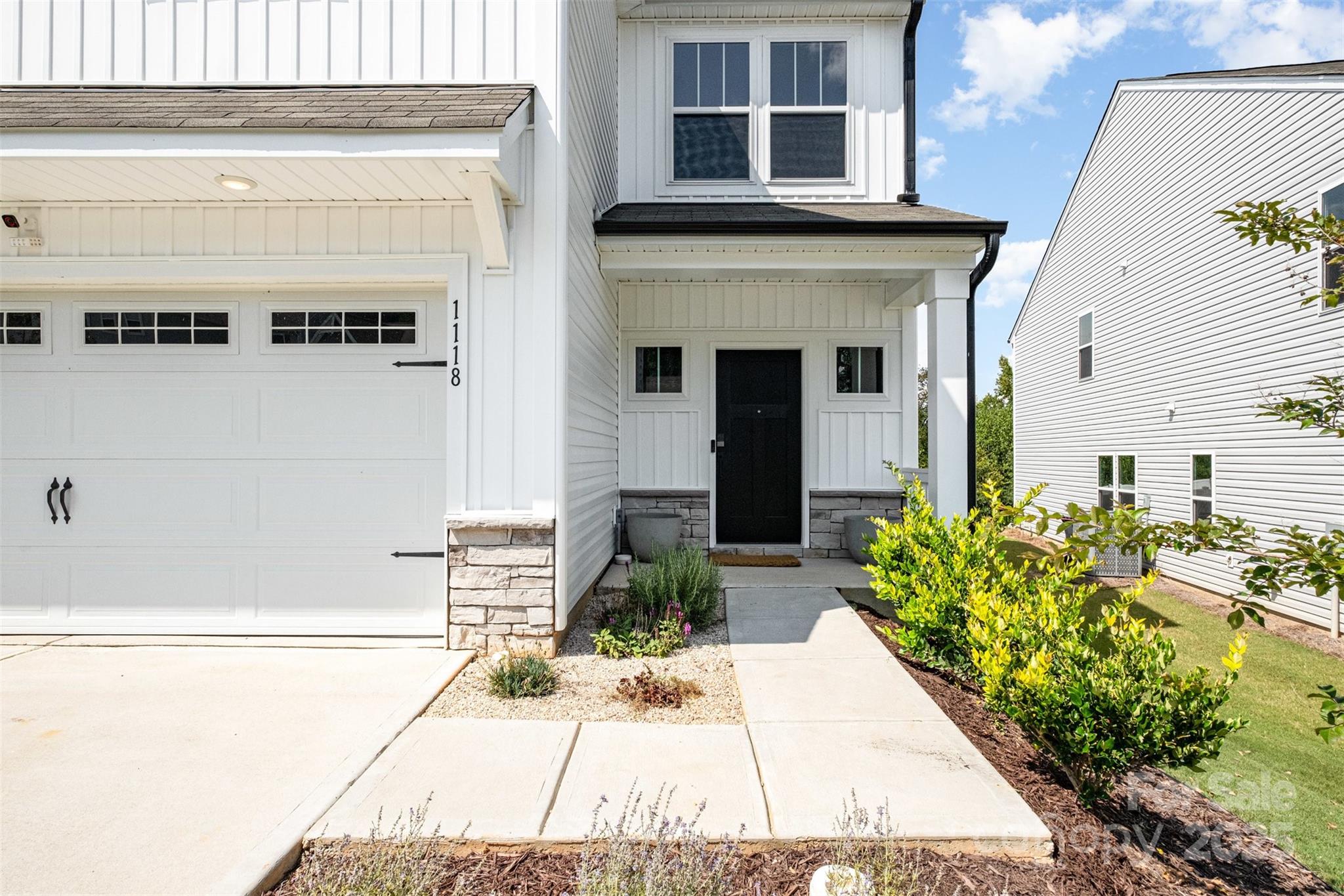 1118 Overland Drive