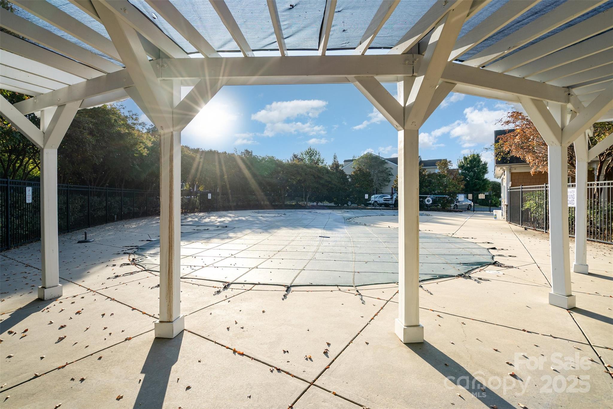 9252 Creekside Park Road