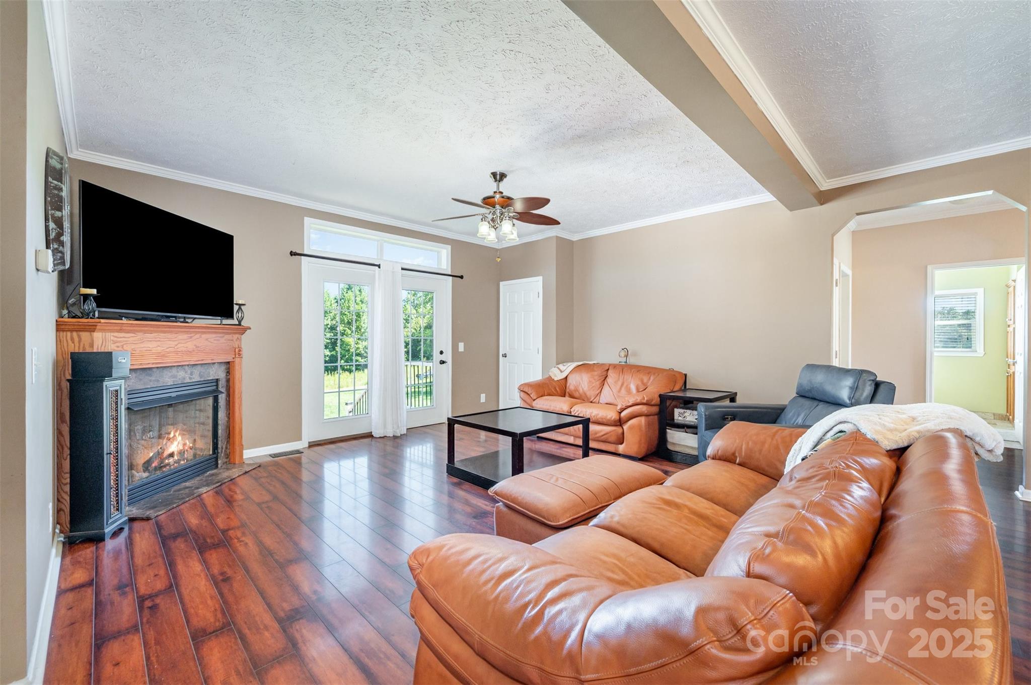 326 Dowell Road Unit: 1