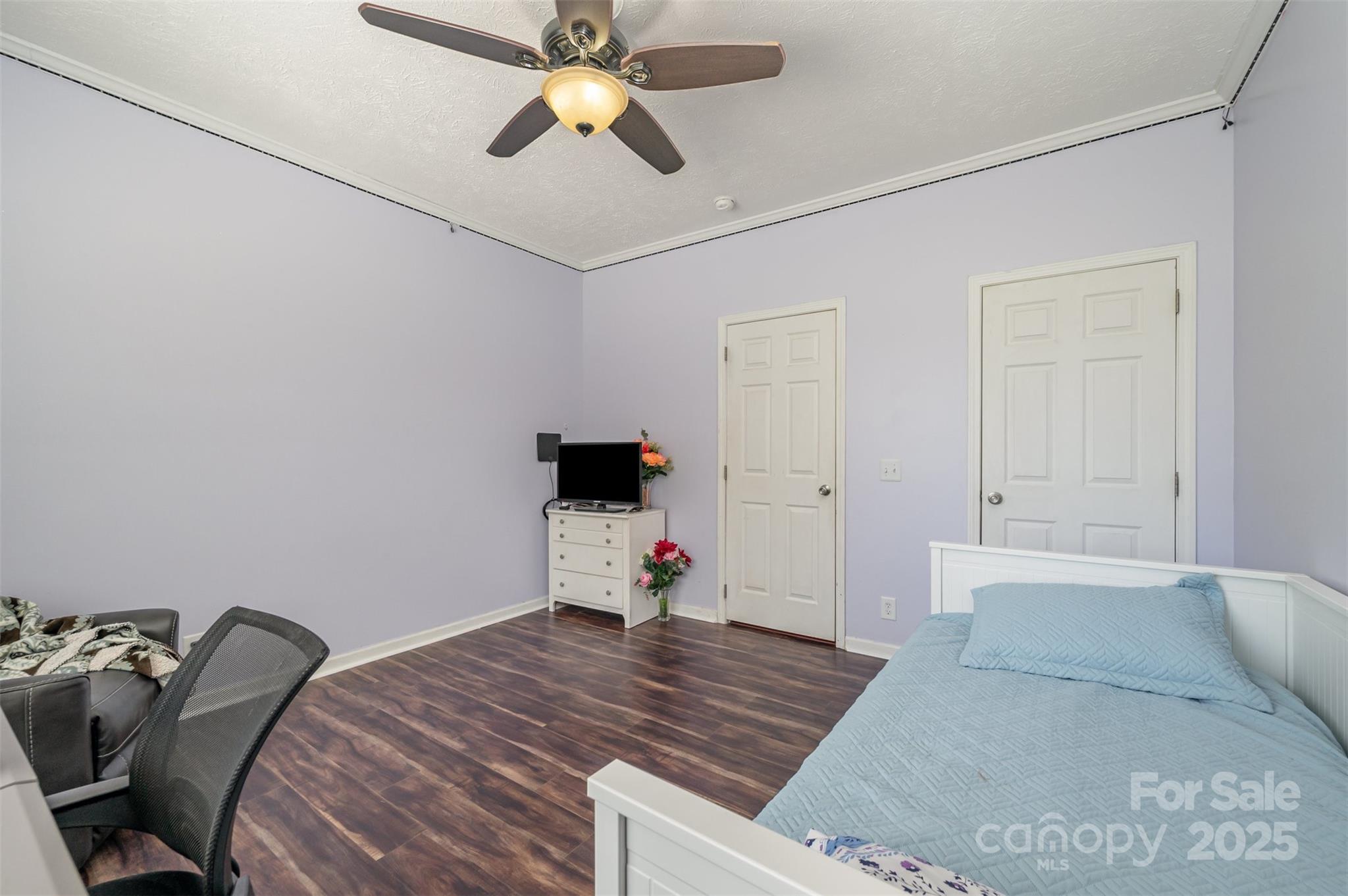 326 Dowell Road Unit: 1