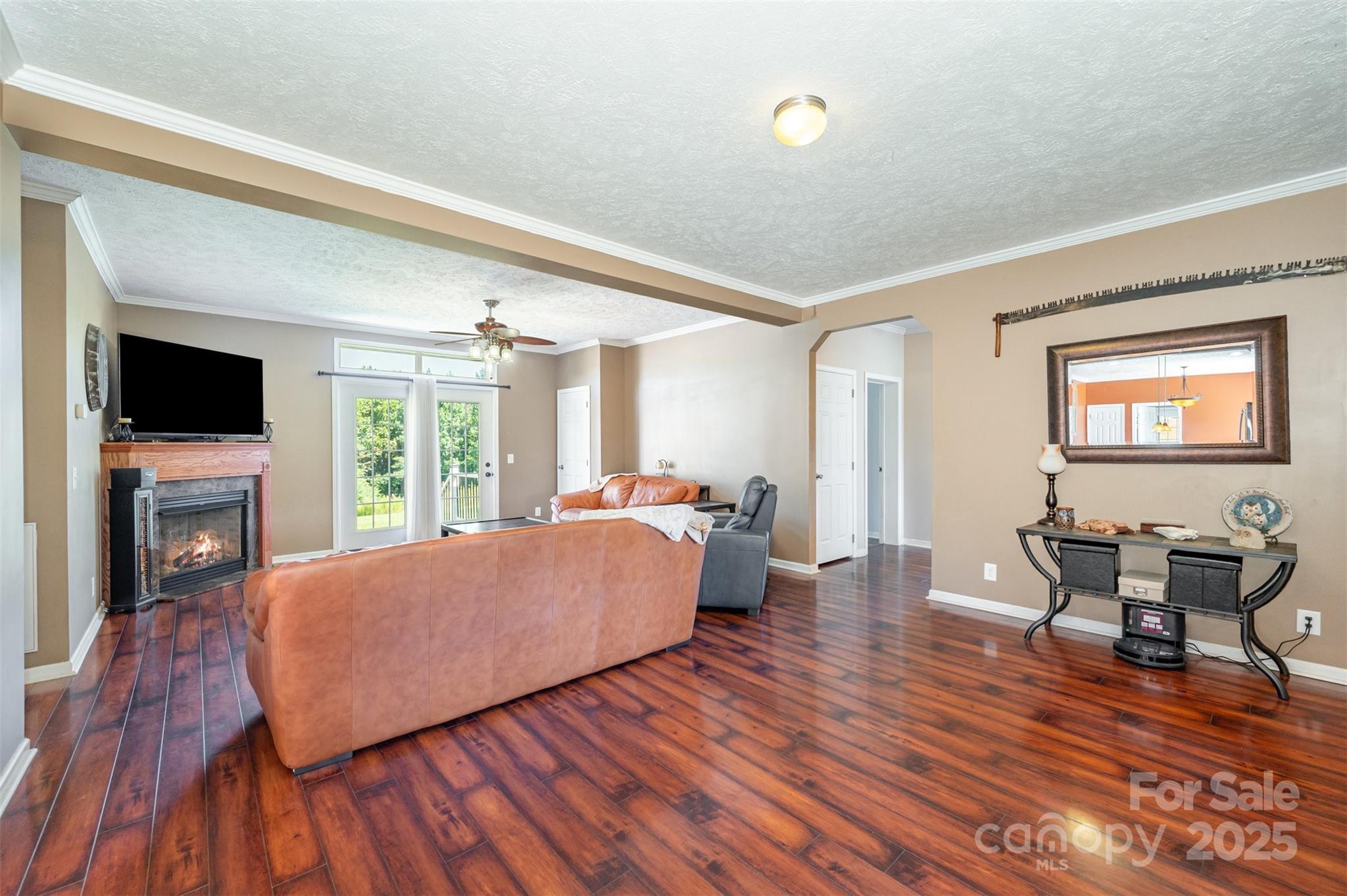 326 Dowell Road Unit: 1
