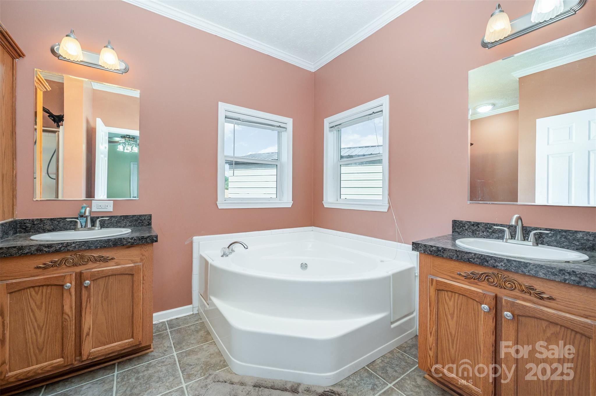 326 Dowell Road Unit: 1