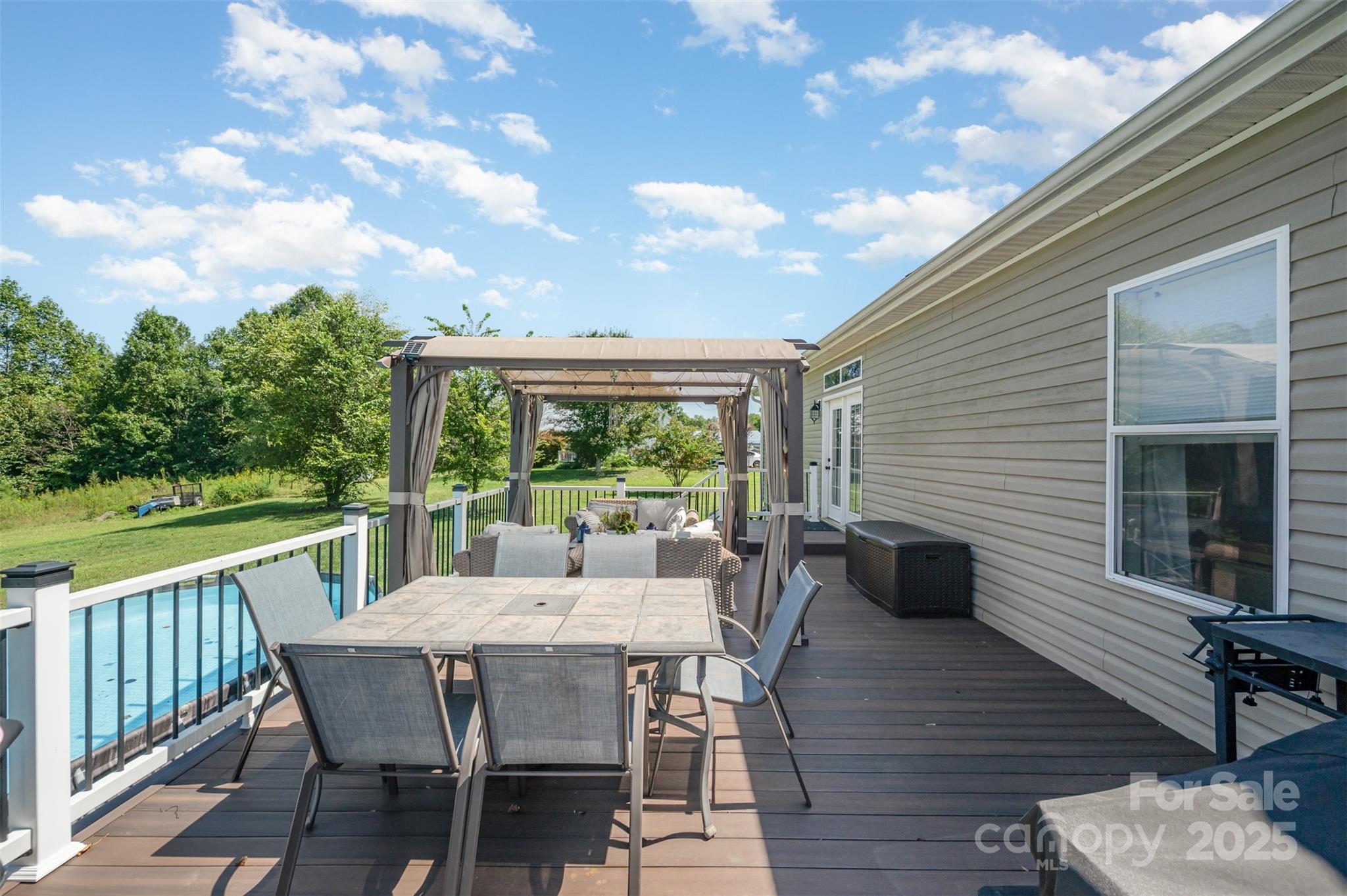 326 Dowell Road Unit: 1