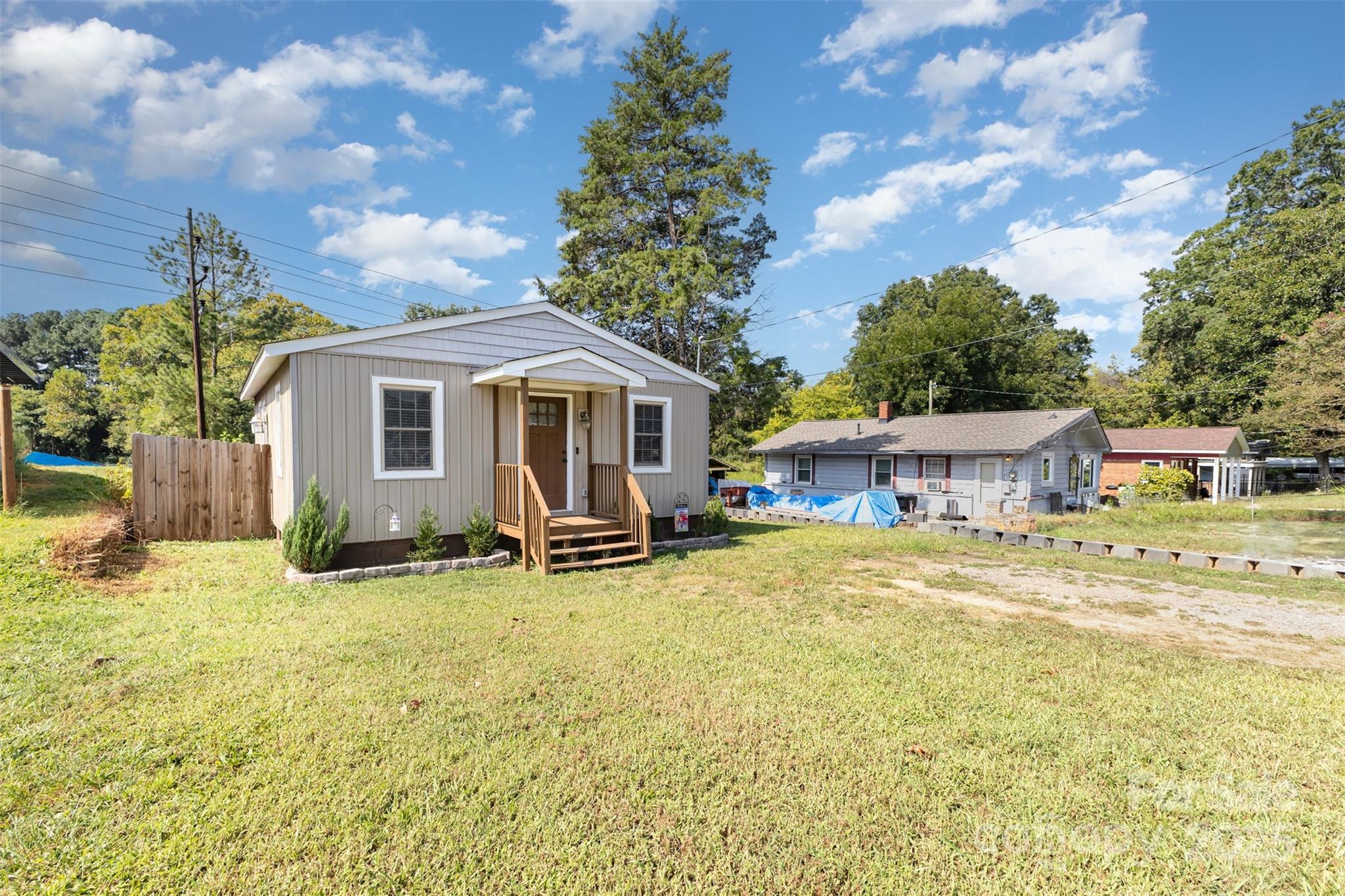 294 Melrose Drive SW
