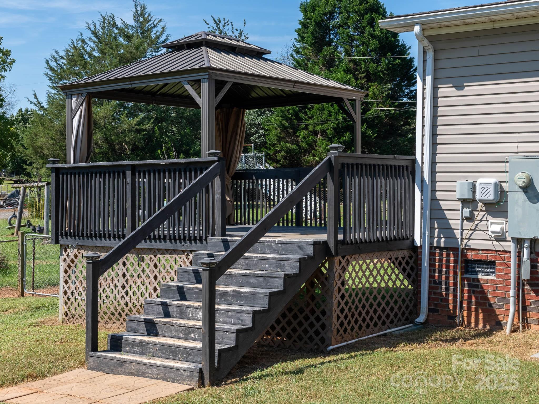 107 White Ridge Lane