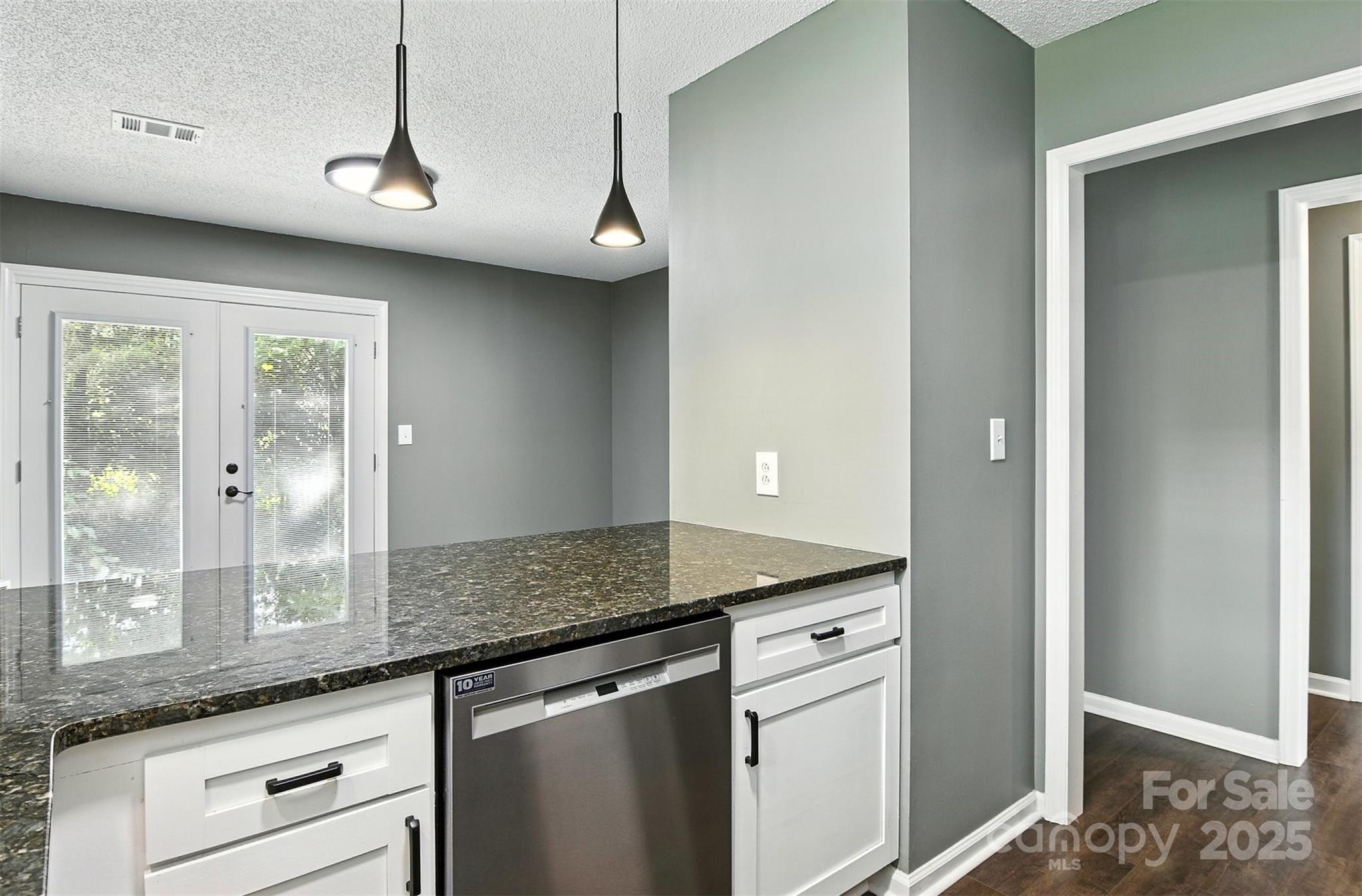 102 Brandywine Drive NE Unit: E-1