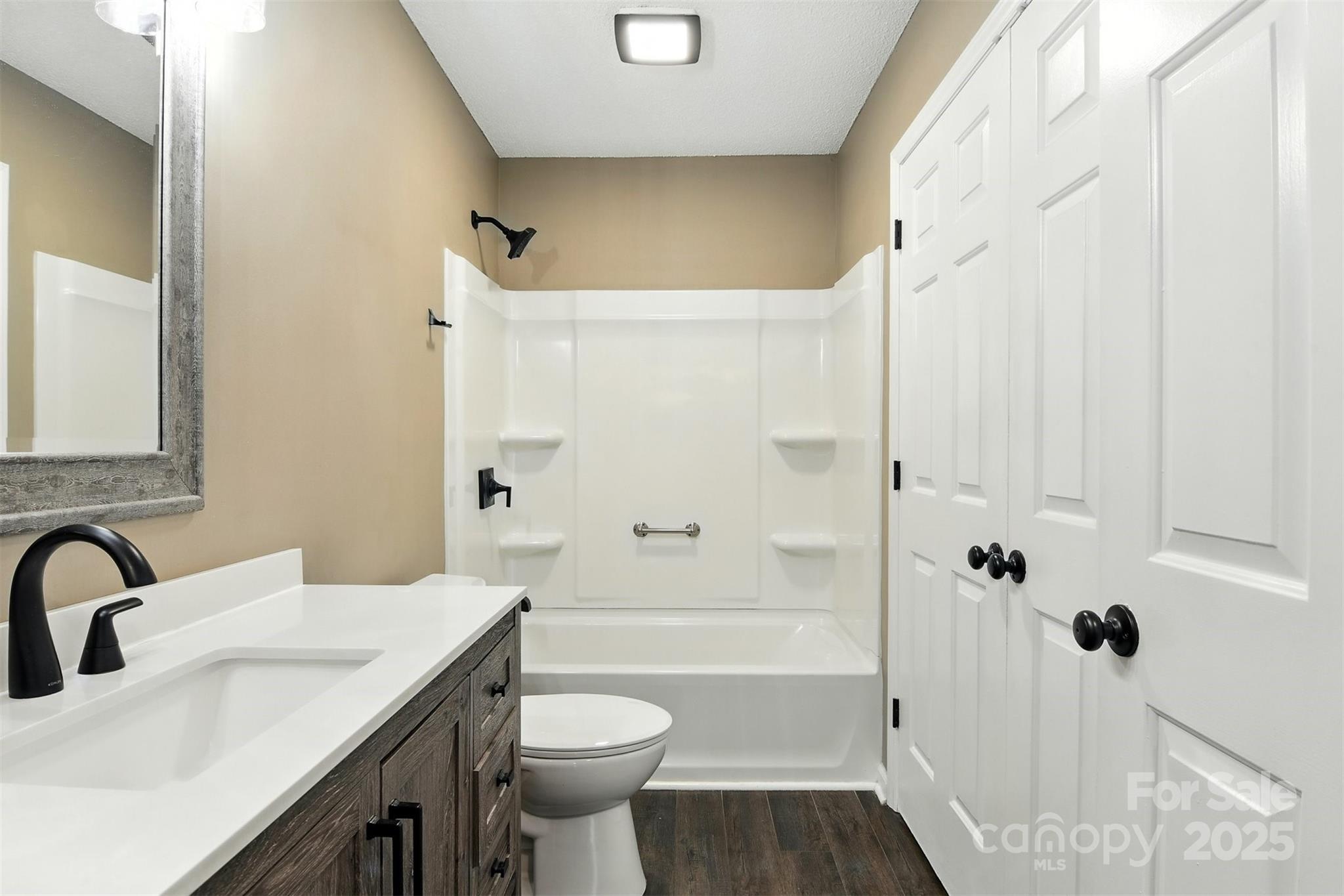 102 Brandywine Drive NE Unit: E-1