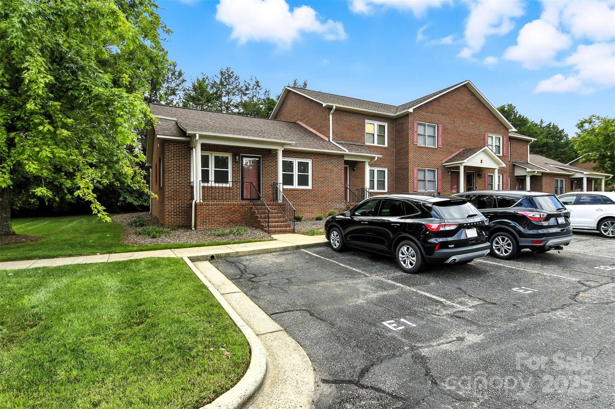 102 Brandywine Drive NE Unit: E-1