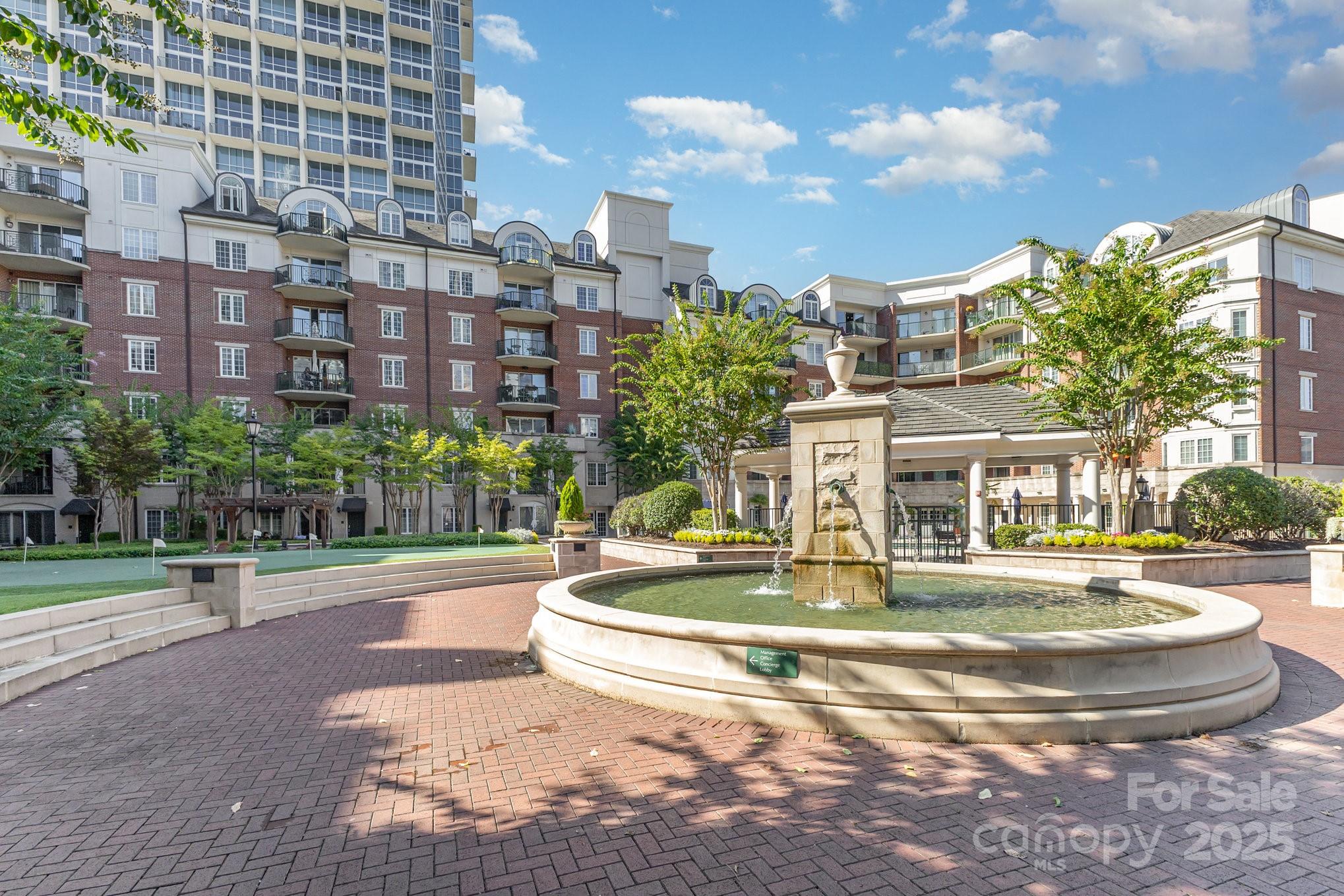 300 W 5th Street Unit: 250