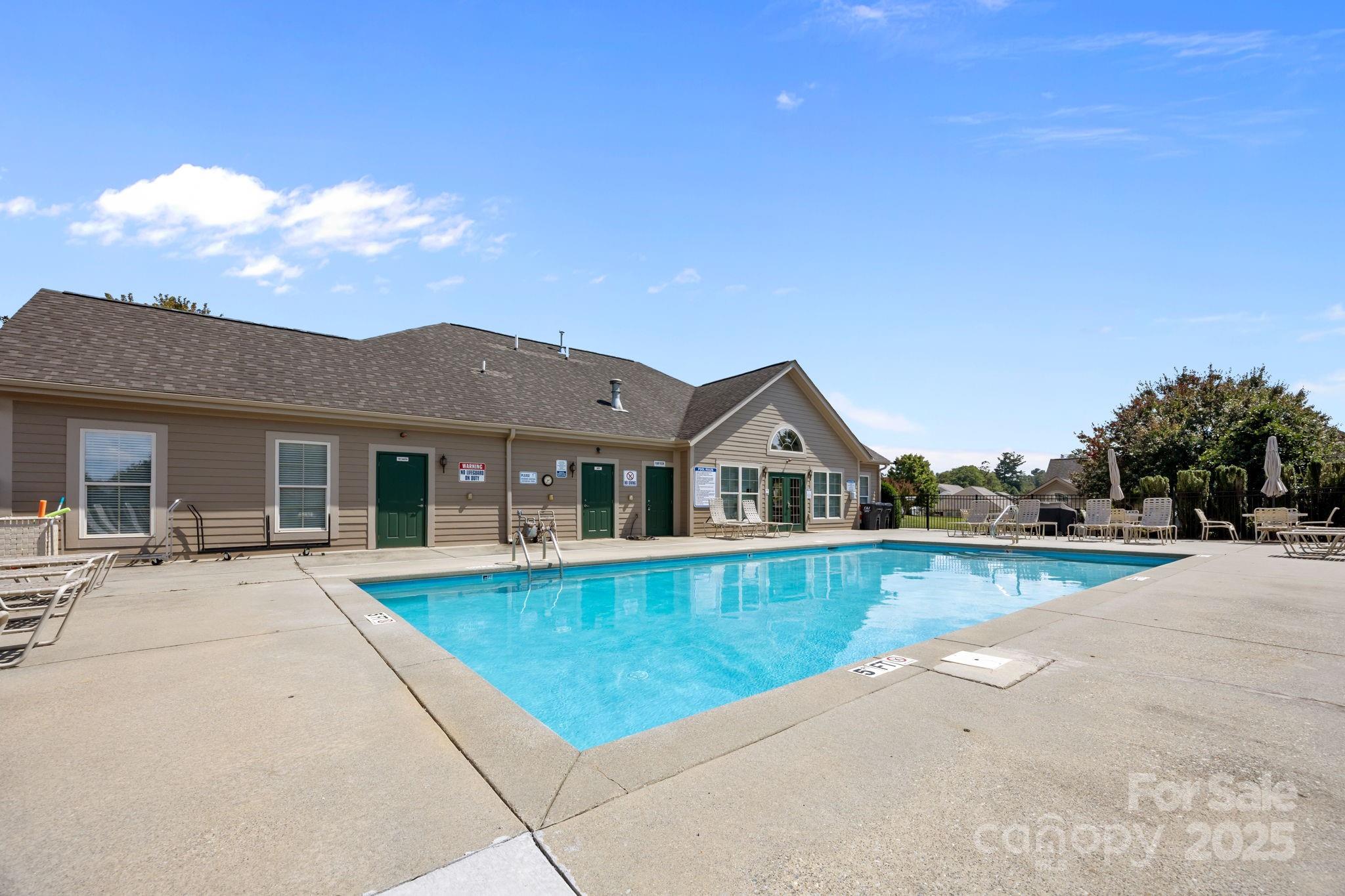 537 Summerfield Place