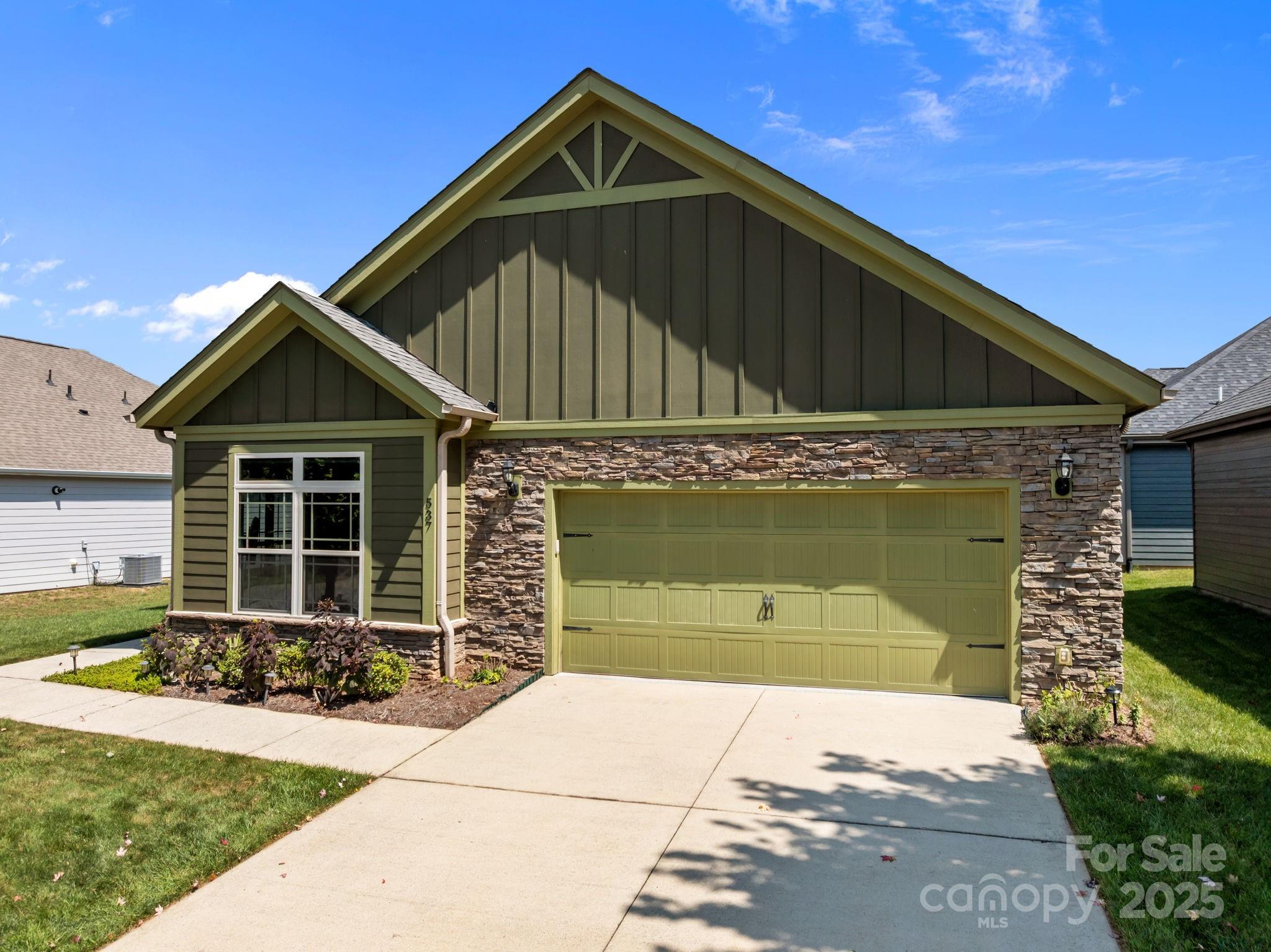 537 Summerfield Place