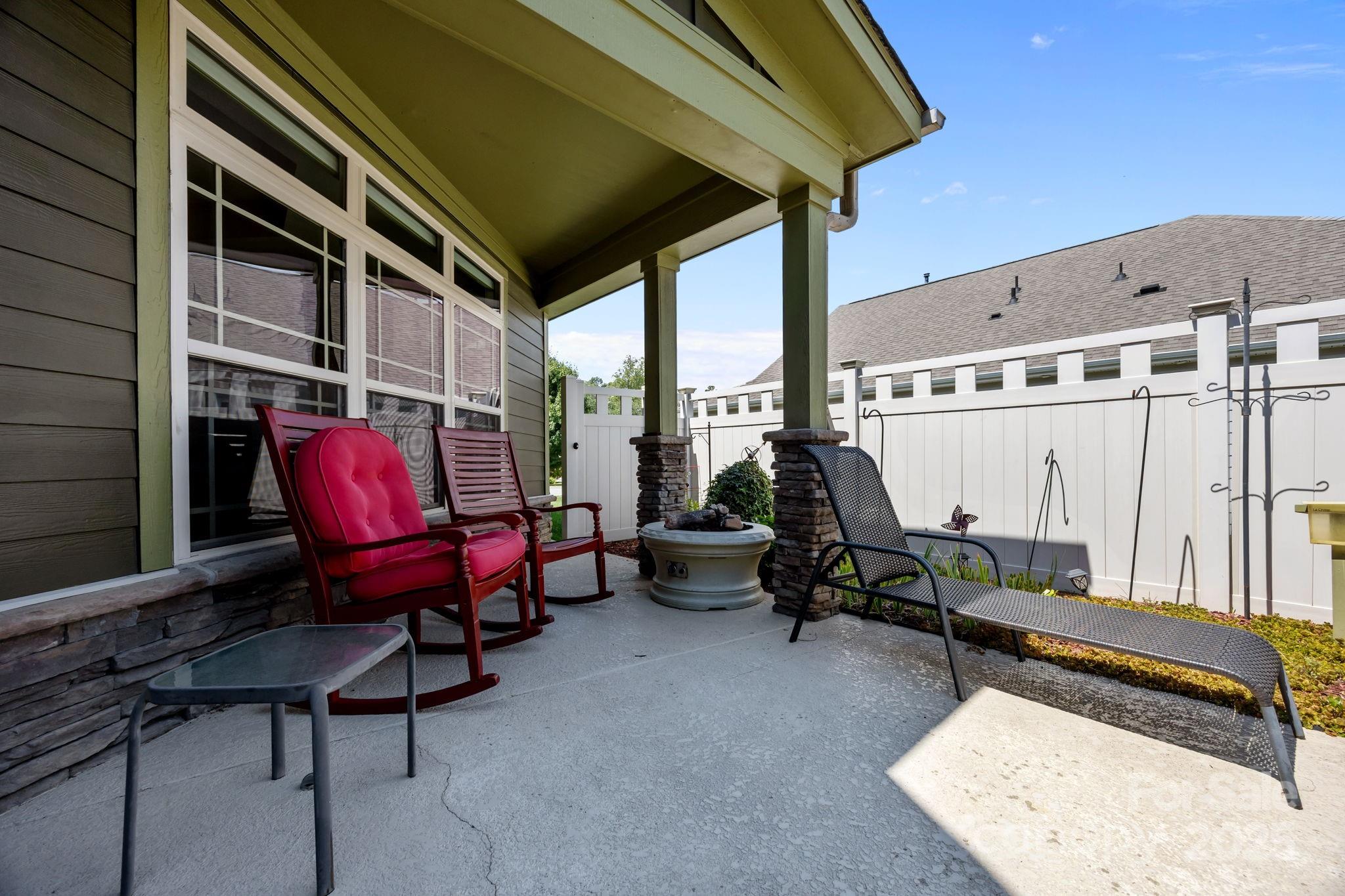 537 Summerfield Place