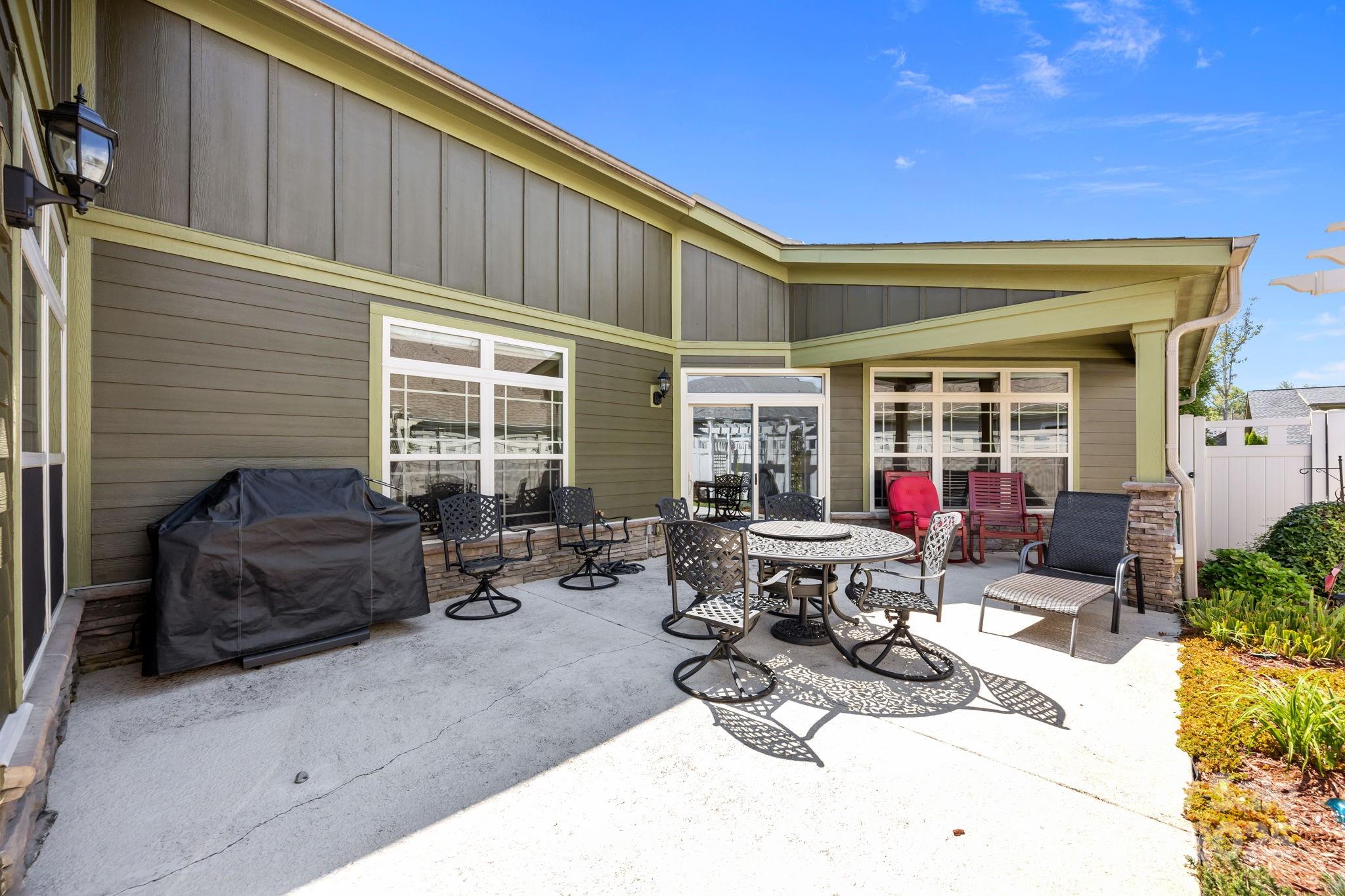 537 Summerfield Place