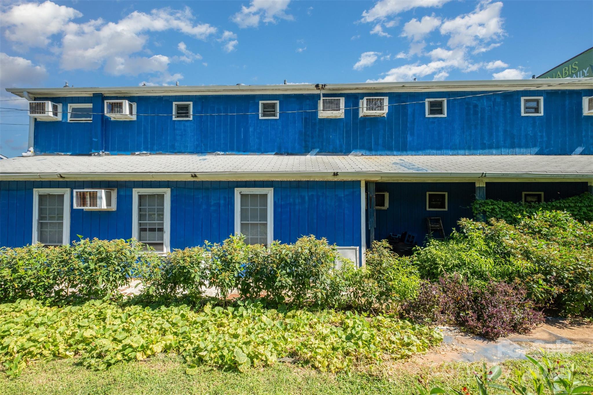 6834 Wilkinson Boulevard