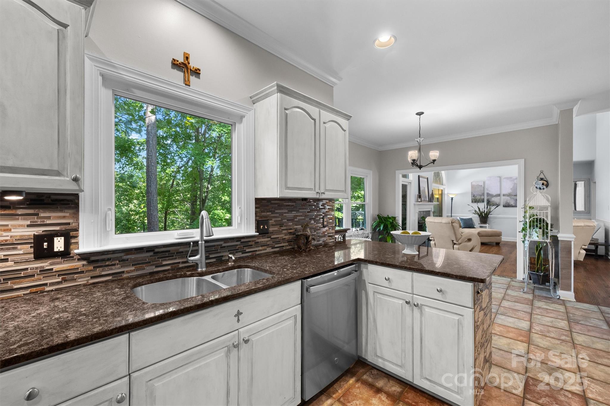 9001 Windjammer Drive