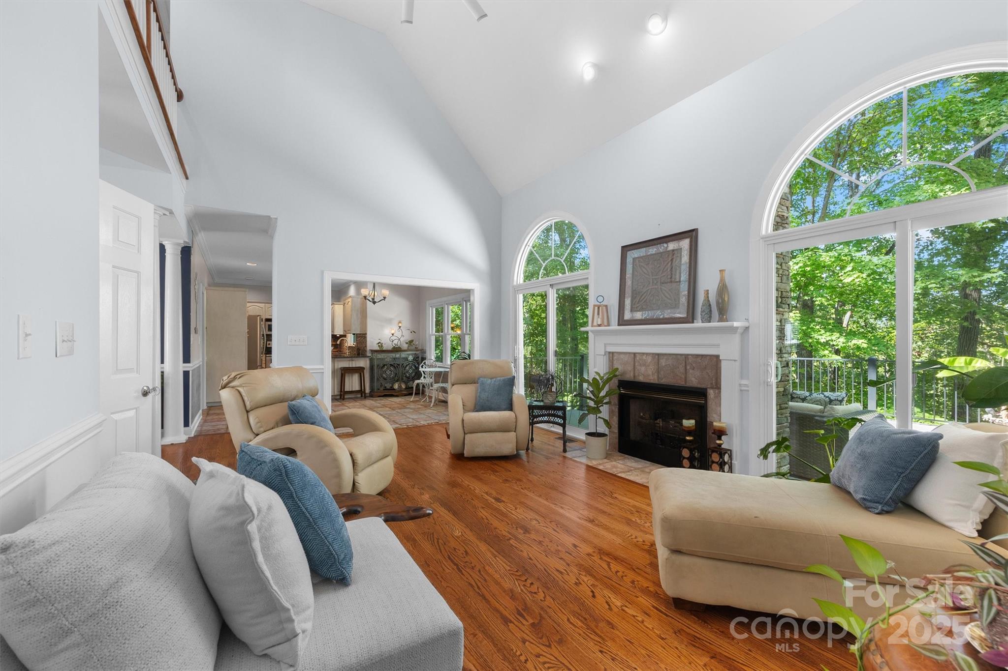 9001 Windjammer Drive