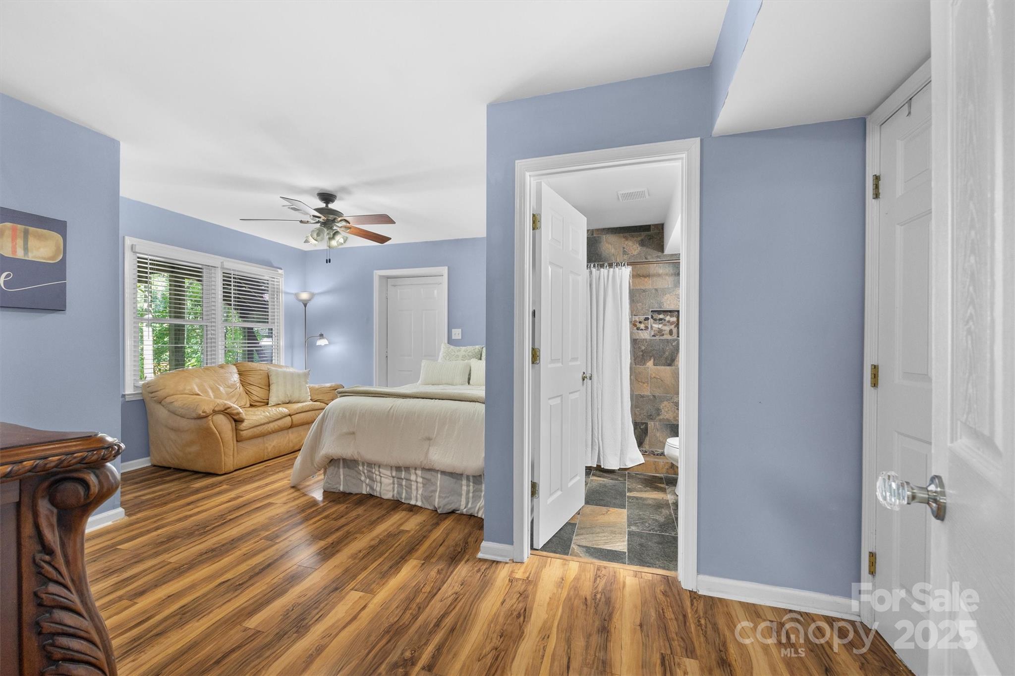 9001 Windjammer Drive