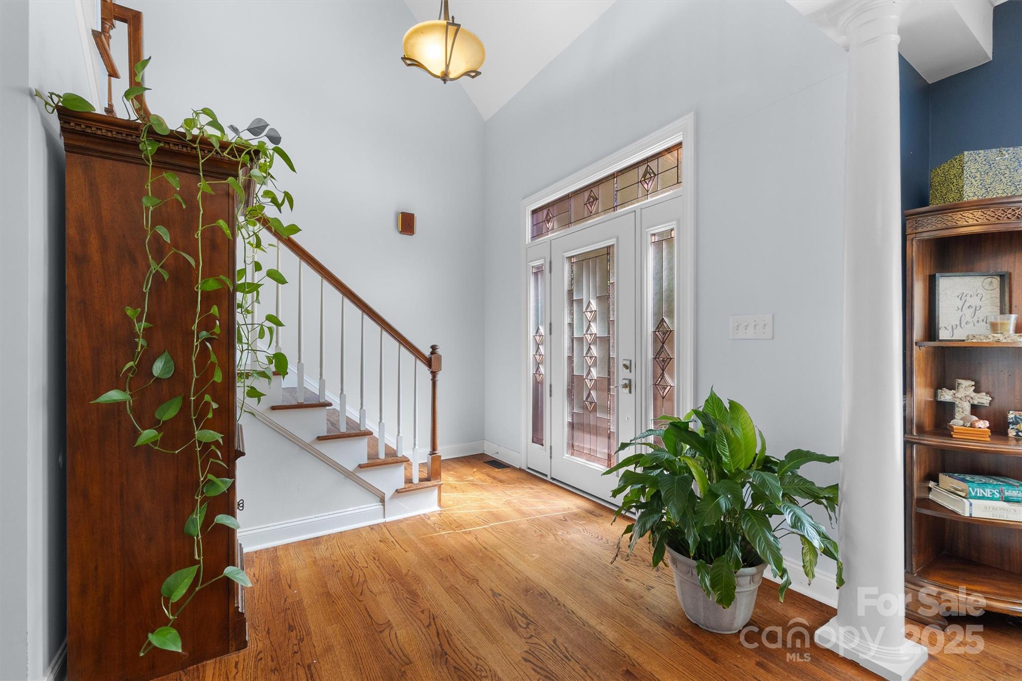 9001 Windjammer Drive